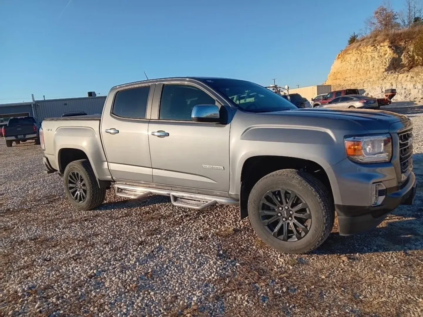 2022 /Black GMC Canyon Elevation (1GTG6CEN7N1) with an 3.6L V6 DOHC 24V engine, 6A transmission, located at 12836 Highway 21, De Soto, MO, 63020, (636) 337-7777, 38.151867, -90.575615 - **Elevate Your Adventures with the 2022 GMC Canyon 4WD Elevation Crew Cab!** <br /> <br /> Are you ready to take on your next weekend adventure or give your growing family the spacious ride they deserve? Look no further than the 2022 GMC Canyon 4WD Elevation Crew Cab available now at Pettus Ford De - Photo#30