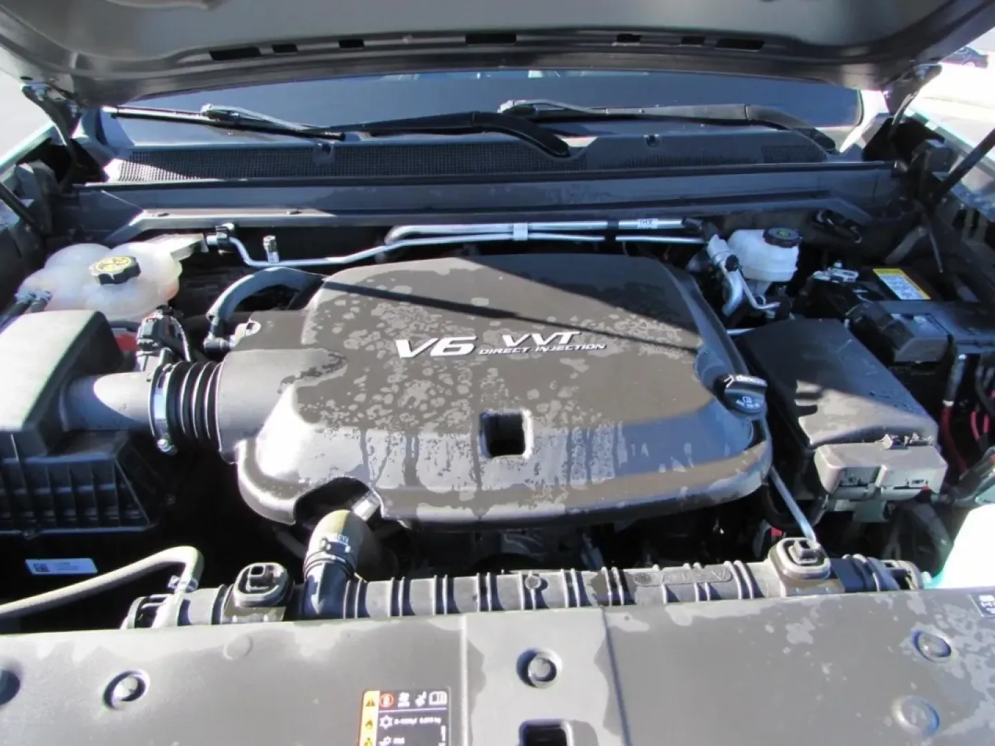 2022 /Black GMC Canyon Elevation (1GTG6CEN7N1) with an 3.6L V6 DOHC 24V engine, 6A transmission, located at 12836 Highway 21, De Soto, MO, 63020, (636) 337-7777, 38.151867, -90.575615 - **Elevate Your Adventures with the 2022 GMC Canyon 4WD Elevation Crew Cab!** <br /> <br /> Are you ready to take on your next weekend adventure or give your growing family the spacious ride they deserve? Look no further than the 2022 GMC Canyon 4WD Elevation Crew Cab available now at Pettus Ford De - Photo#8