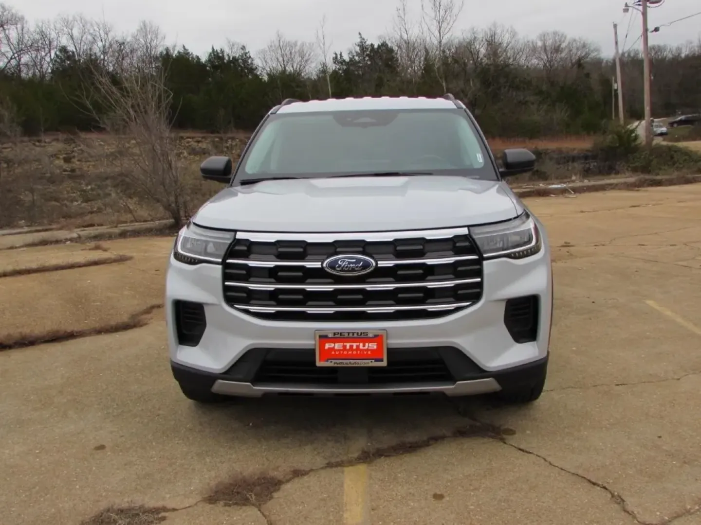 2026 /Ultra Dark Space Gray Ford Explorer Active (1FMUK8DH3TG) with an 2.3L EcoBoost I-4 engine, Automatic transmission, located at 12836 Highway 21, De Soto, MO, 63020, (636) 337-7777, 38.151867, -90.575615 - Introducing the 2026 Ford Explorer Active-a versatile SUV designed for adventurous families and weekend warriors alike! Whether you're planning a road trip to the scenic Meramec Caverns or just navigating the weekday hustle around De Soto, MO, this vehicle is the perfect companion. With its spacious - Photo#1