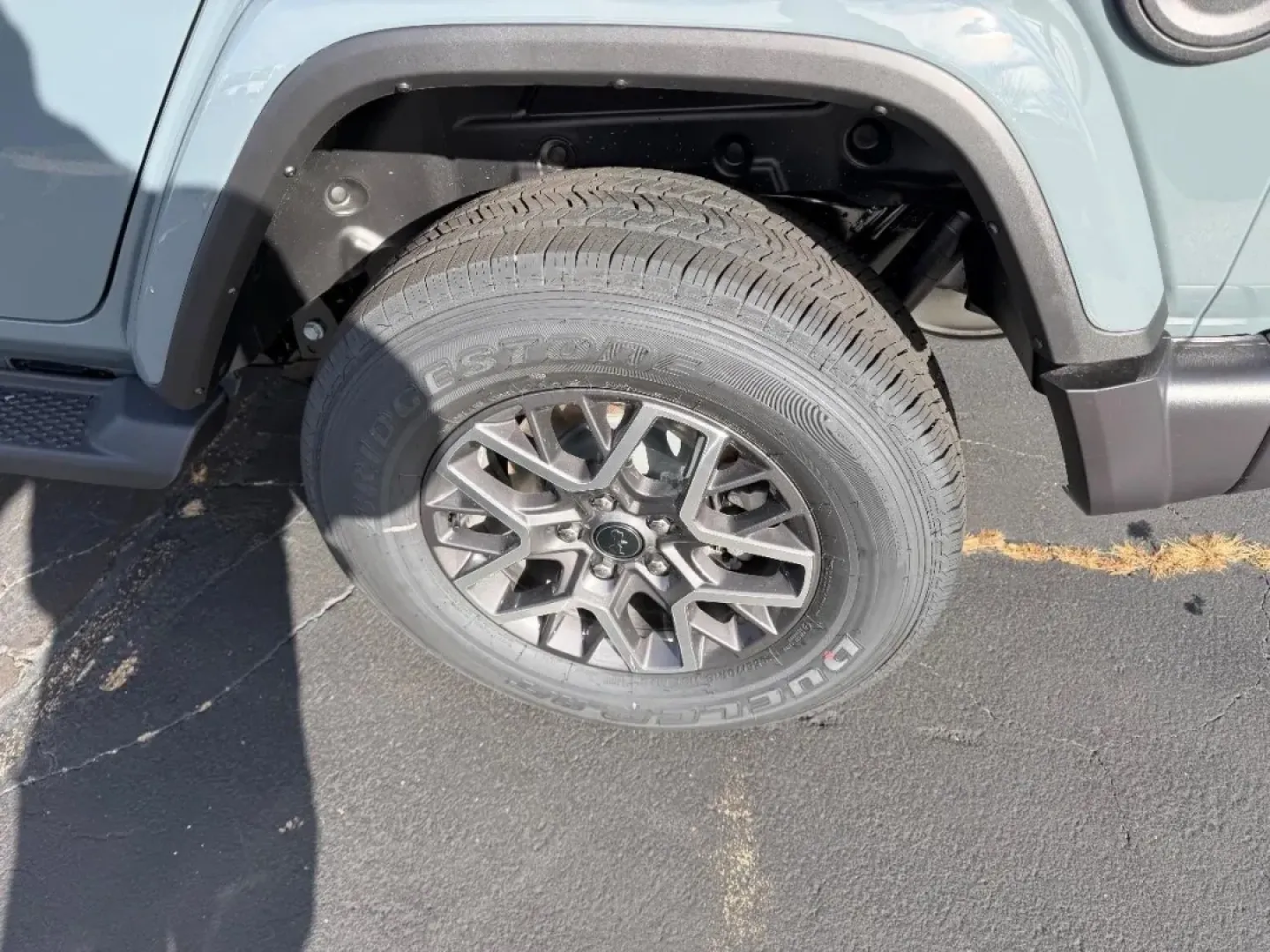 2026 /Black Leather Jeep Wrangler Sahara (1C4PJXENXTW) with an 2.0L engine, 6M transmission, located at 970 Woodlawn Dr., Farmington, MO, 63640, (573) 431-7800, 37.825642, -90.468674 - ### Adventure Awaits with the 2026 Jeep Wrangler Sahara at Pettus CDJR Farmington!<br /> <br /> If you're seeking a vehicle that embodies both rugged durability and modern comfort, look no further than the 2026 Jeep Wrangler Sahara, available exclusively at Pettus CDJR Farmington. This SUV is design - Photo#5