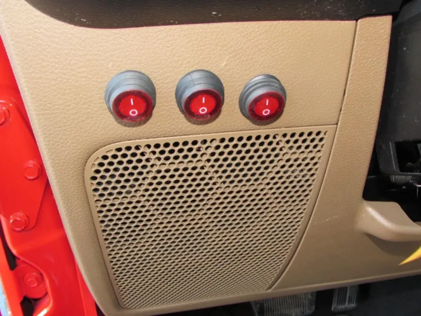 2016 /Black Jeep Wrangler Unlimited Sahara (1C4BJWEG9GL) with an 3.6L V6 DOHC 24V FFV engine, Automatic transmission, located at 12830 Highway 21, De Soto, MO, 63020, (636) 337-7777, 38.153099, -90.573624 - **Adventure Awaits with This 2016 Jeep Wrangler at Pettus CDJR DeSoto!**<br /> <br /> Are you ready to take your weekends to the next level? Whether it's an off-road adventure through the scenic Ozark trails or a family road trip to local attractions like the historic De Soto City Park, this 2016 Je - Photo#16