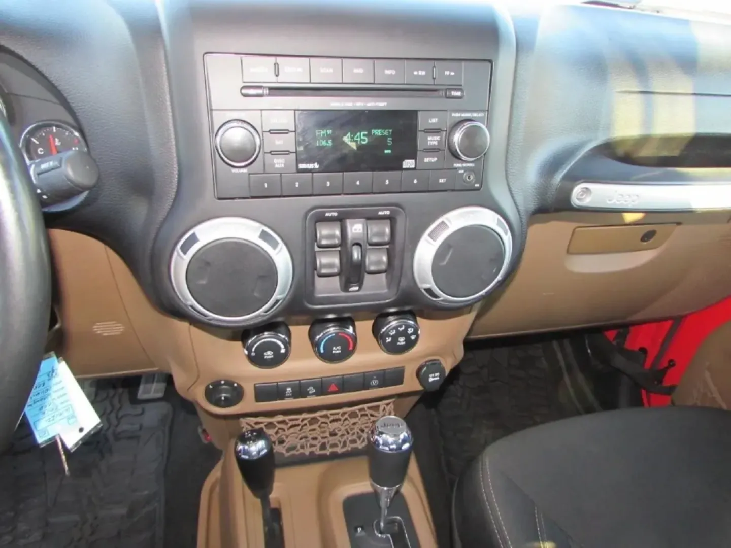 2016 /Black Jeep Wrangler Unlimited Sahara (1C4BJWEG9GL) with an 3.6L V6 DOHC 24V FFV engine, Automatic transmission, located at 12830 Highway 21, De Soto, MO, 63020, (636) 337-7777, 38.153099, -90.573624 - **Adventure Awaits with This 2016 Jeep Wrangler at Pettus CDJR DeSoto!**<br /> <br /> Are you ready to take your weekends to the next level? Whether it's an off-road adventure through the scenic Ozark trails or a family road trip to local attractions like the historic De Soto City Park, this 2016 Je - Photo#23