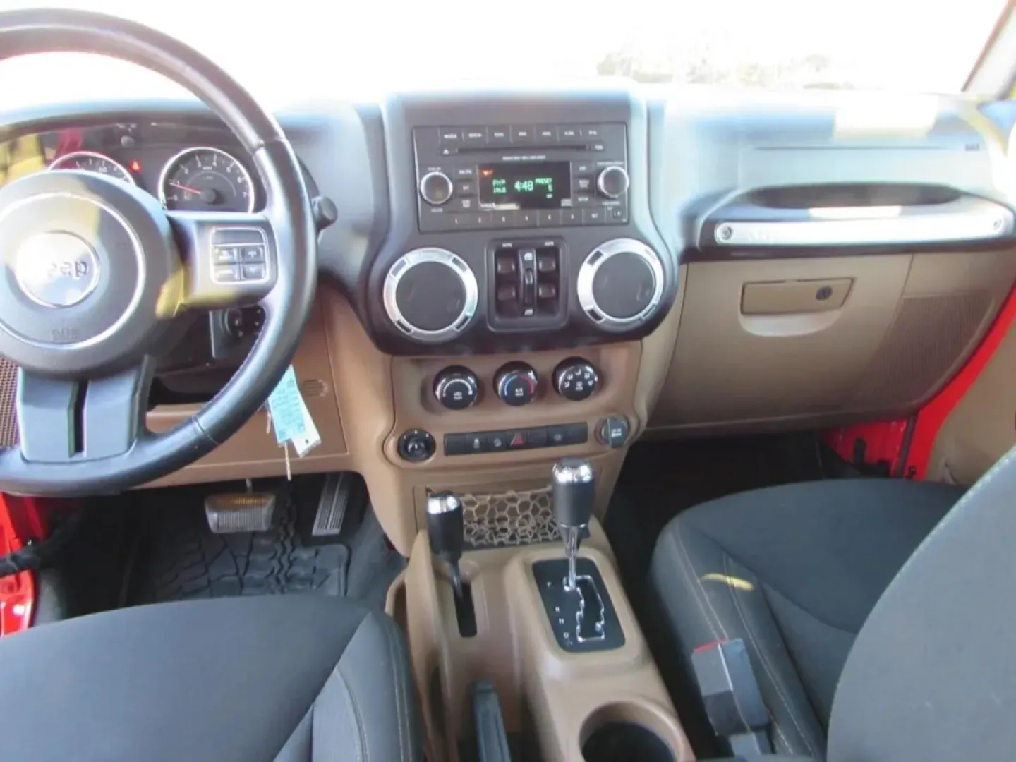 2016 /Black Jeep Wrangler Unlimited Sahara (1C4BJWEG9GL) with an 3.6L V6 DOHC 24V FFV engine, Automatic transmission, located at 12830 Highway 21, De Soto, MO, 63020, (636) 337-7777, 38.153099, -90.573624 - **Adventure Awaits with This 2016 Jeep Wrangler at Pettus CDJR DeSoto!**<br /> <br /> Are you ready to take your weekends to the next level? Whether it's an off-road adventure through the scenic Ozark trails or a family road trip to local attractions like the historic De Soto City Park, this 2016 Je - Photo#25