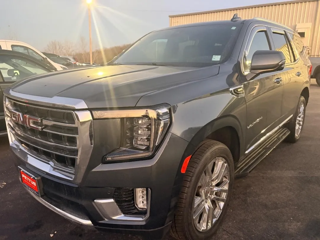 photo of 2021 GMC Yukon SLT