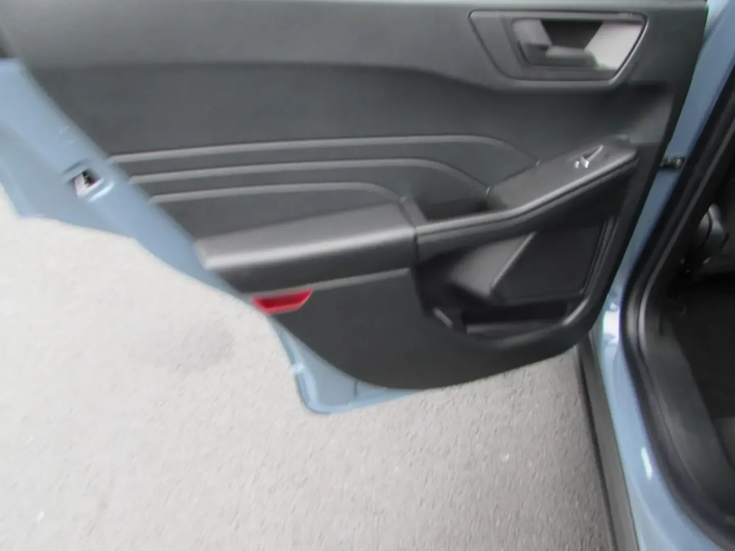 2026 /Ebony Ford Escape Active (1FMCU0GN6TU) with an 1.5L engine, 8A transmission, located at 12836 Highway 21, De Soto, MO, 63020, (636) 337-7777, 38.151867, -90.575615 - **Experience the Perfect Blend of Style and Functionality with the 2026 Ford Escape-Your Ideal SUV for Everyday Adventures!**<br /> <br /> Imagine cruising through the scenic routes of De Soto, MO, in a sleek and stylish SUV that not only turns heads but also delivers exceptional fuel efficiency and - Photo#21