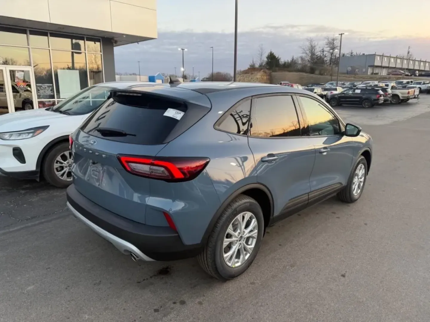 2026 /Ebony Ford Escape Active (1FMCU0GN6TU) with an 1.5L engine, 8A transmission, located at 12836 Highway 21, De Soto, MO, 63020, (636) 337-7777, 38.151867, -90.575615 - **Experience the Perfect Blend of Style and Functionality with the 2026 Ford Escape-Your Ideal SUV for Everyday Adventures!**<br /> <br /> Imagine cruising through the scenic routes of De Soto, MO, in a sleek and stylish SUV that not only turns heads but also delivers exceptional fuel efficiency and - Photo#2