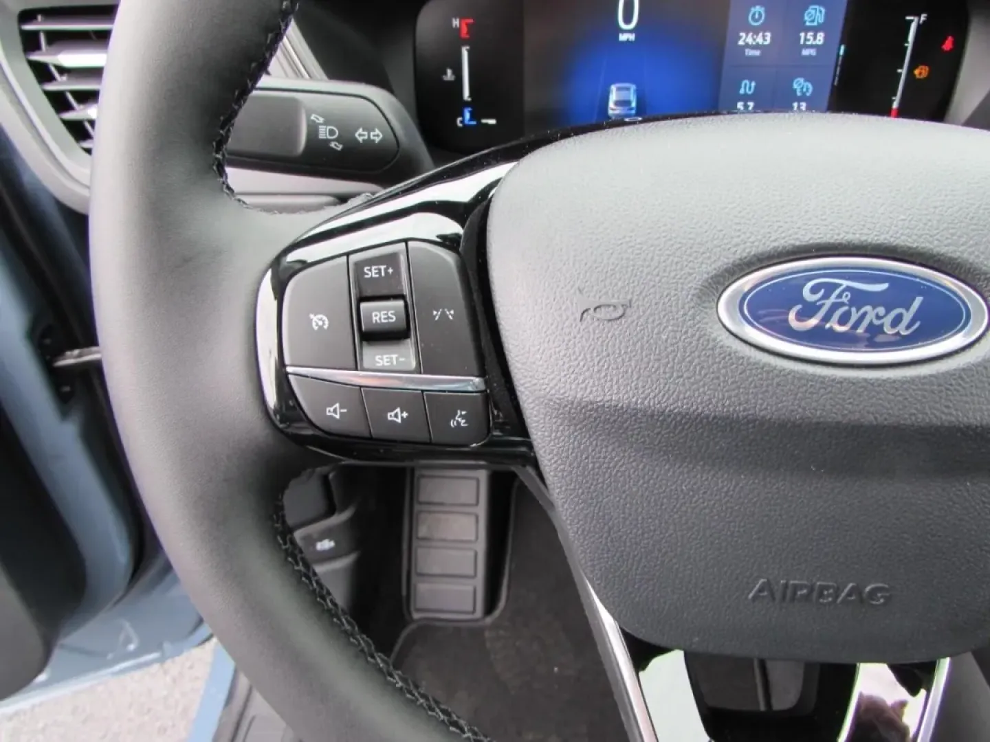 2026 /Ebony Ford Escape Active (1FMCU0GN6TU) with an 1.5L engine, 8A transmission, located at 12836 Highway 21, De Soto, MO, 63020, (636) 337-7777, 38.151867, -90.575615 - **Experience the Perfect Blend of Style and Functionality with the 2026 Ford Escape-Your Ideal SUV for Everyday Adventures!**<br /> <br /> Imagine cruising through the scenic routes of De Soto, MO, in a sleek and stylish SUV that not only turns heads but also delivers exceptional fuel efficiency and - Photo#35