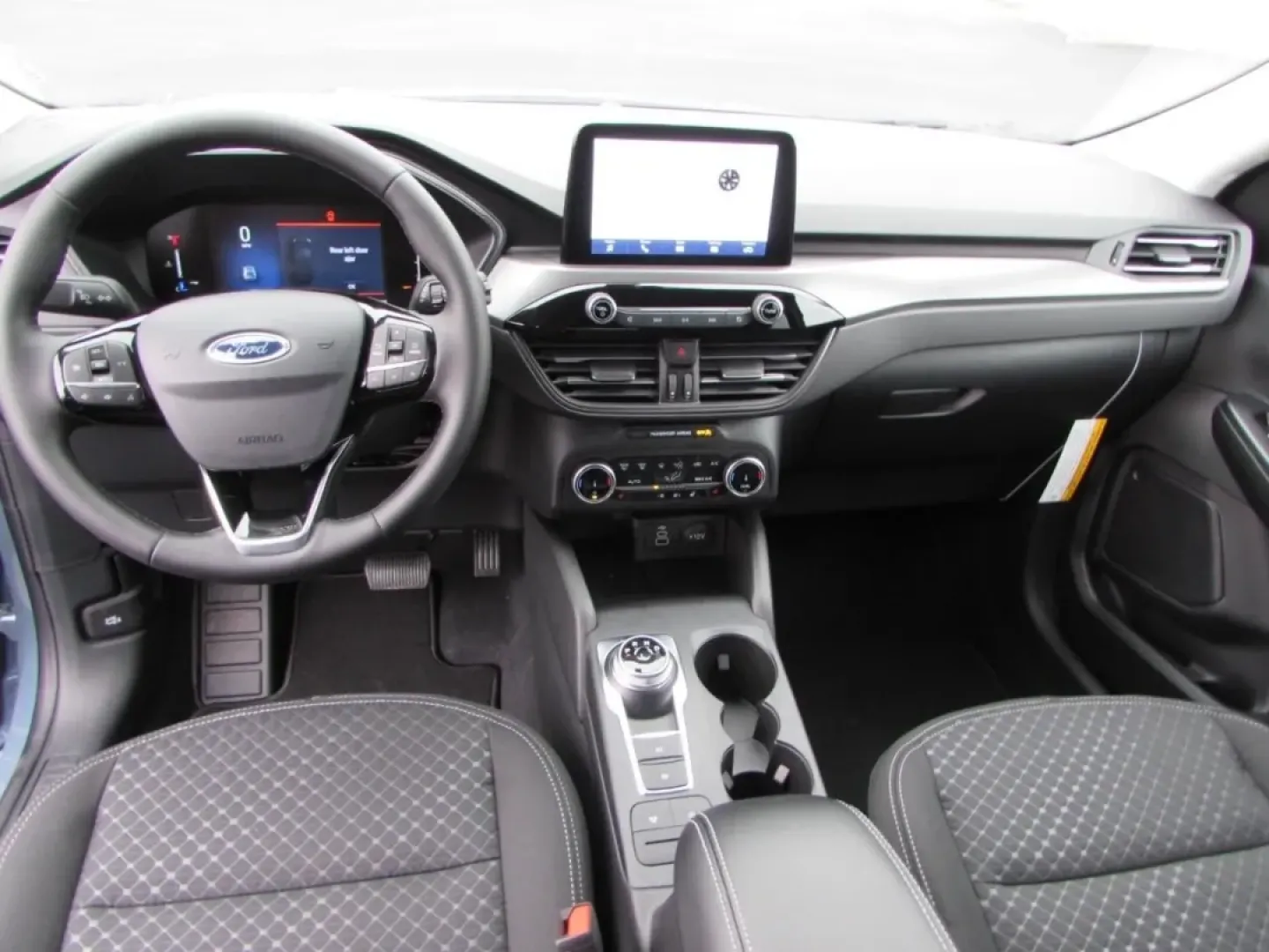 2026 /Ebony Ford Escape Active (1FMCU0GN6TU) with an 1.5L engine, 8A transmission, located at 12836 Highway 21, De Soto, MO, 63020, (636) 337-7777, 38.151867, -90.575615 - **Experience the Perfect Blend of Style and Functionality with the 2026 Ford Escape-Your Ideal SUV for Everyday Adventures!**<br /> <br /> Imagine cruising through the scenic routes of De Soto, MO, in a sleek and stylish SUV that not only turns heads but also delivers exceptional fuel efficiency and - Photo#42