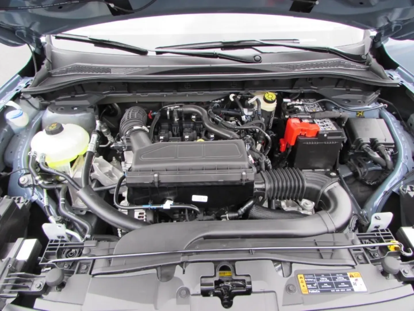 2026 /Ebony Ford Escape Active (1FMCU0GN6TU) with an 1.5L engine, 8A transmission, located at 12836 Highway 21, De Soto, MO, 63020, (636) 337-7777, 38.151867, -90.575615 - **Experience the Perfect Blend of Style and Functionality with the 2026 Ford Escape-Your Ideal SUV for Everyday Adventures!**<br /> <br /> Imagine cruising through the scenic routes of De Soto, MO, in a sleek and stylish SUV that not only turns heads but also delivers exceptional fuel efficiency and - Photo#8