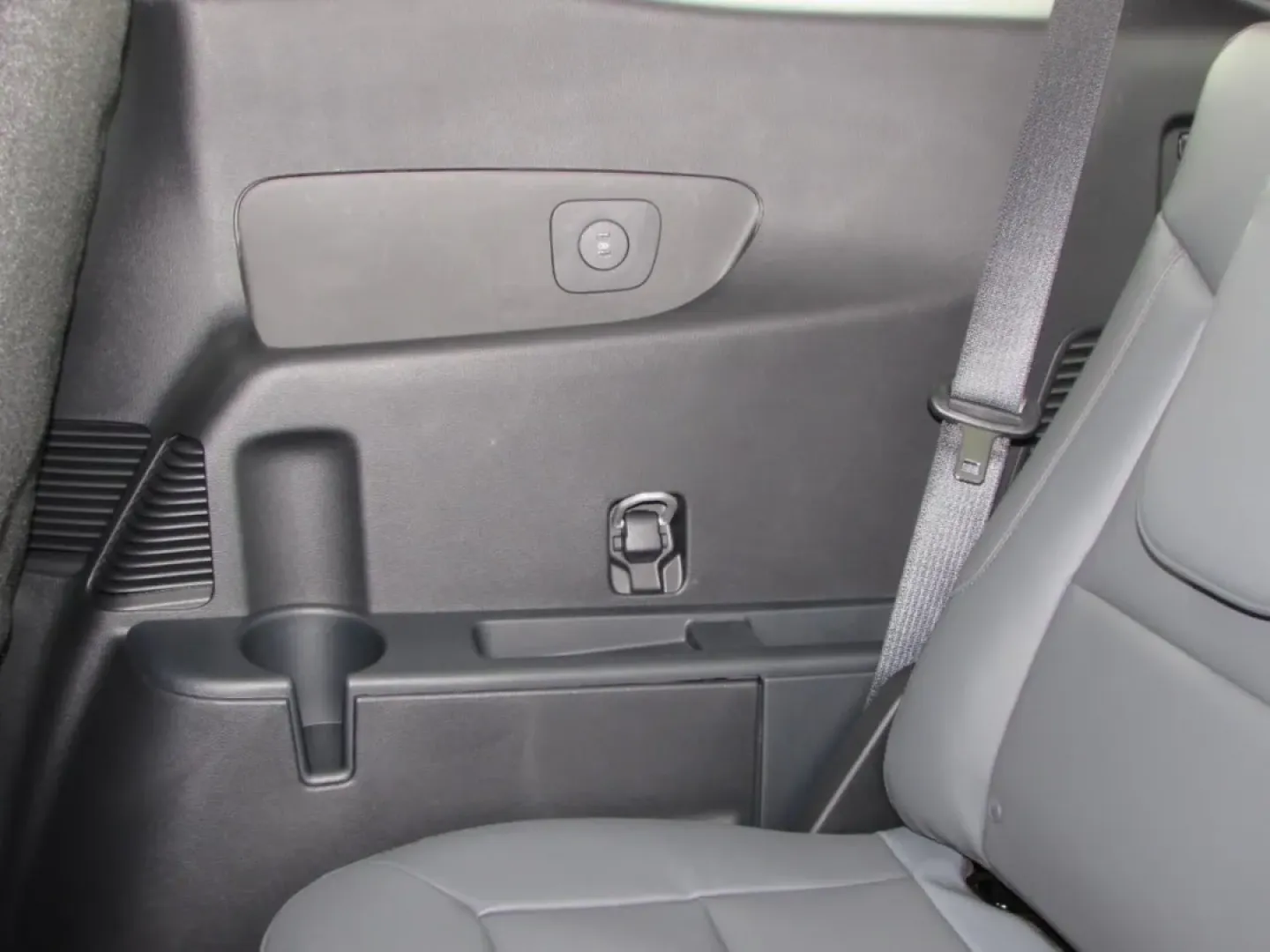 2026 Ford Explorer Active (1FMUK8DH2TG) with an 2.3L EcoBoost I-4 engine, Automatic transmission, located at 12836 Highway 21, De Soto, MO, 63020, (636) 337-7777, 38.151867, -90.575615 - Are you ready to elevate your family's adventures with the perfect blend of style, space, and capability? Look no further than this stunning 2026 Ford Explorer Active, now available at Pettus Ford De Soto. With its exceptional versatility and modern features, this SUV is ideal for growing families, - Photo#27