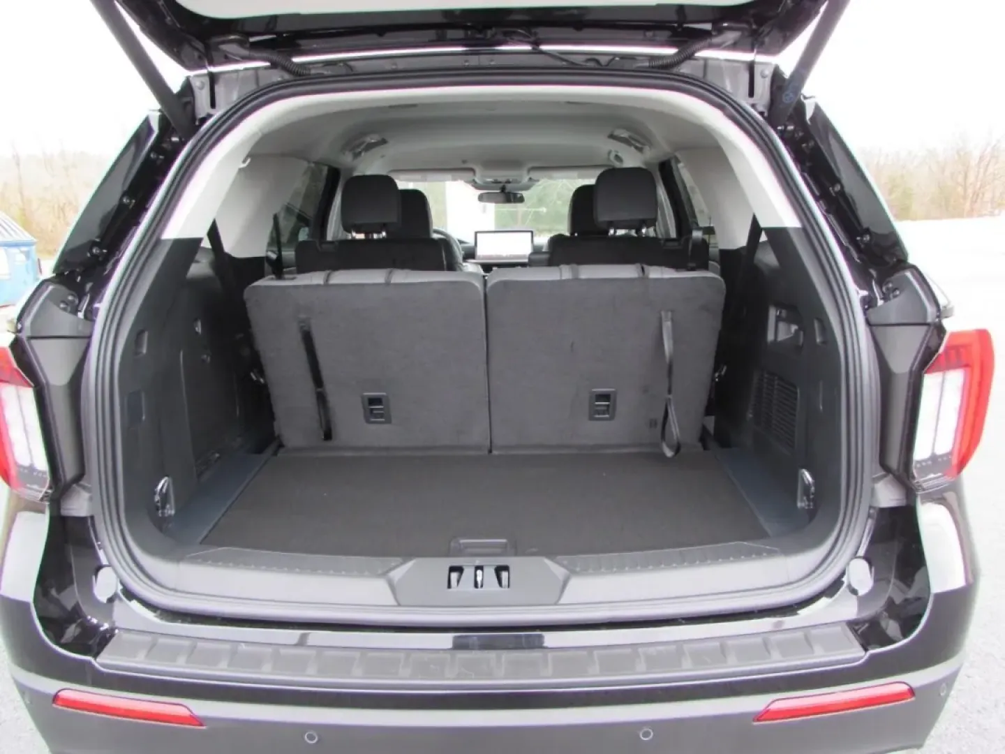 2026 Ford Explorer Active (1FMUK8DH2TG) with an 2.3L EcoBoost I-4 engine, Automatic transmission, located at 12836 Highway 21, De Soto, MO, 63020, (636) 337-7777, 38.151867, -90.575615 - Are you ready to elevate your family's adventures with the perfect blend of style, space, and capability? Look no further than this stunning 2026 Ford Explorer Active, now available at Pettus Ford De Soto. With its exceptional versatility and modern features, this SUV is ideal for growing families, - Photo#28