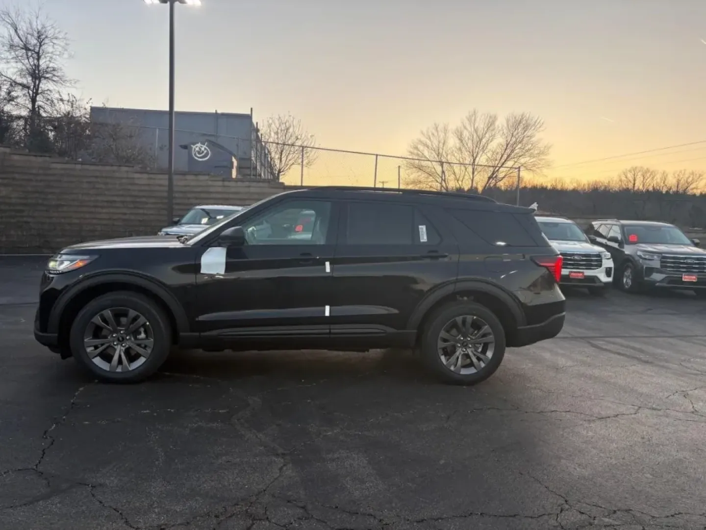 2026 Ford Explorer Active (1FMUK8DH2TG) with an 2.3L EcoBoost I-4 engine, Automatic transmission, located at 12836 Highway 21, De Soto, MO, 63020, (636) 337-7777, 38.151867, -90.575615 - Are you ready to elevate your family's adventures with the perfect blend of style, space, and capability? Look no further than this stunning 2026 Ford Explorer Active, now available at Pettus Ford De Soto. With its exceptional versatility and modern features, this SUV is ideal for growing families, - Photo#33