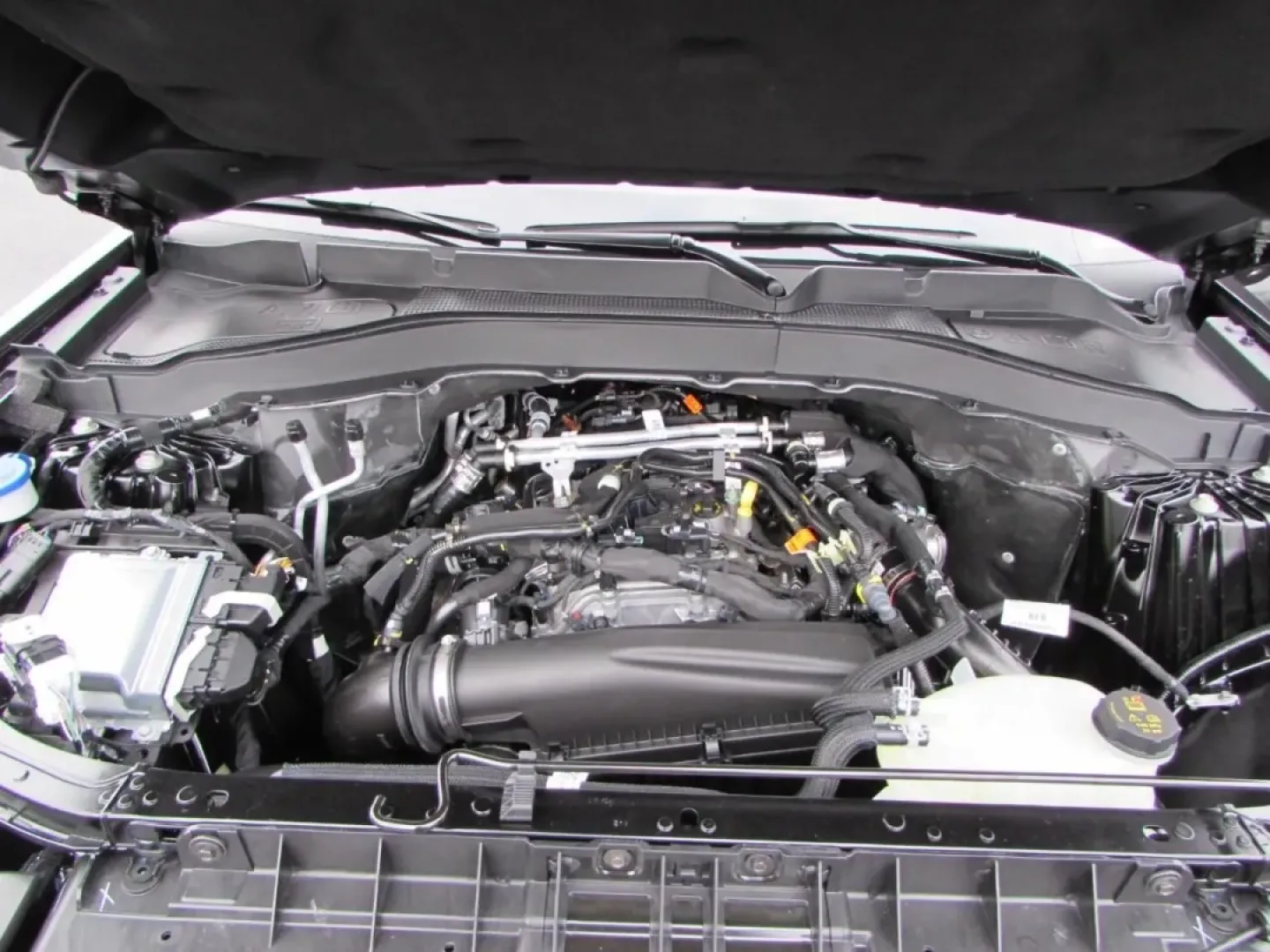 2026 Ford Explorer Active (1FMUK8DH2TG) with an 2.3L EcoBoost I-4 engine, Automatic transmission, located at 12836 Highway 21, De Soto, MO, 63020, (636) 337-7777, 38.151867, -90.575615 - Are you ready to elevate your family's adventures with the perfect blend of style, space, and capability? Look no further than this stunning 2026 Ford Explorer Active, now available at Pettus Ford De Soto. With its exceptional versatility and modern features, this SUV is ideal for growing families, - Photo#8