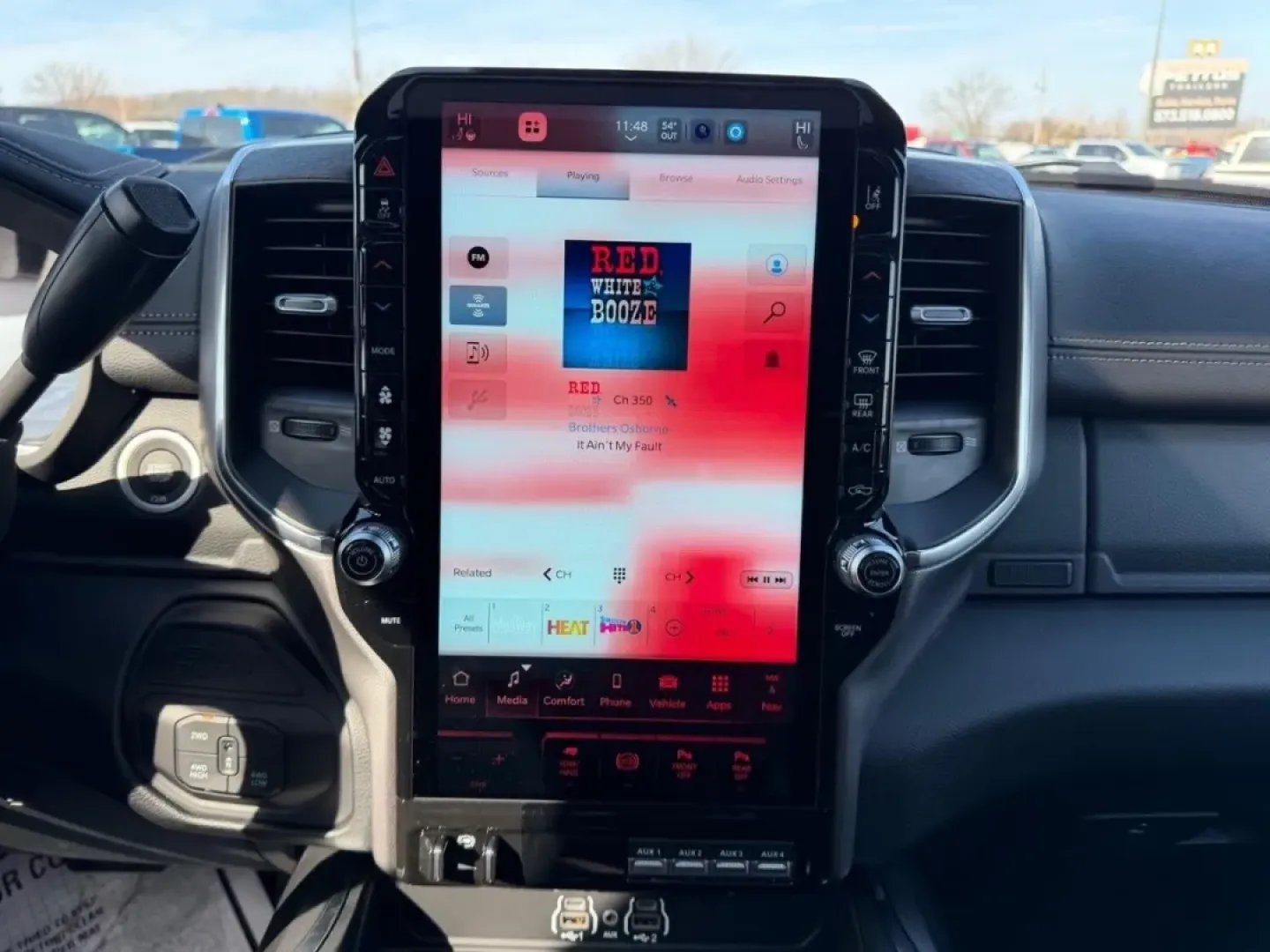 2026 /Black Leather Ram 2500 Laramie (3C63R5FL9TG) with an Straight 6 Turbocharged Diesel engine, 6A transmission, located at 970 Woodlawn Dr., Farmington, MO, 63640, (573) 431-7800, 37.825642, -90.468674 - **Unleash Your Adventurous Spirit with the 2026 Ram 2500 Laramie Perfect for Every Journey!**<br /> <br /> Are you ready to elevate your driving experience? The 2026 Ram 2500 Laramie is not just a truck; it's a lifestyle upgrade, designed for those who demand versatility and strength. Whether you'r - Photo#14