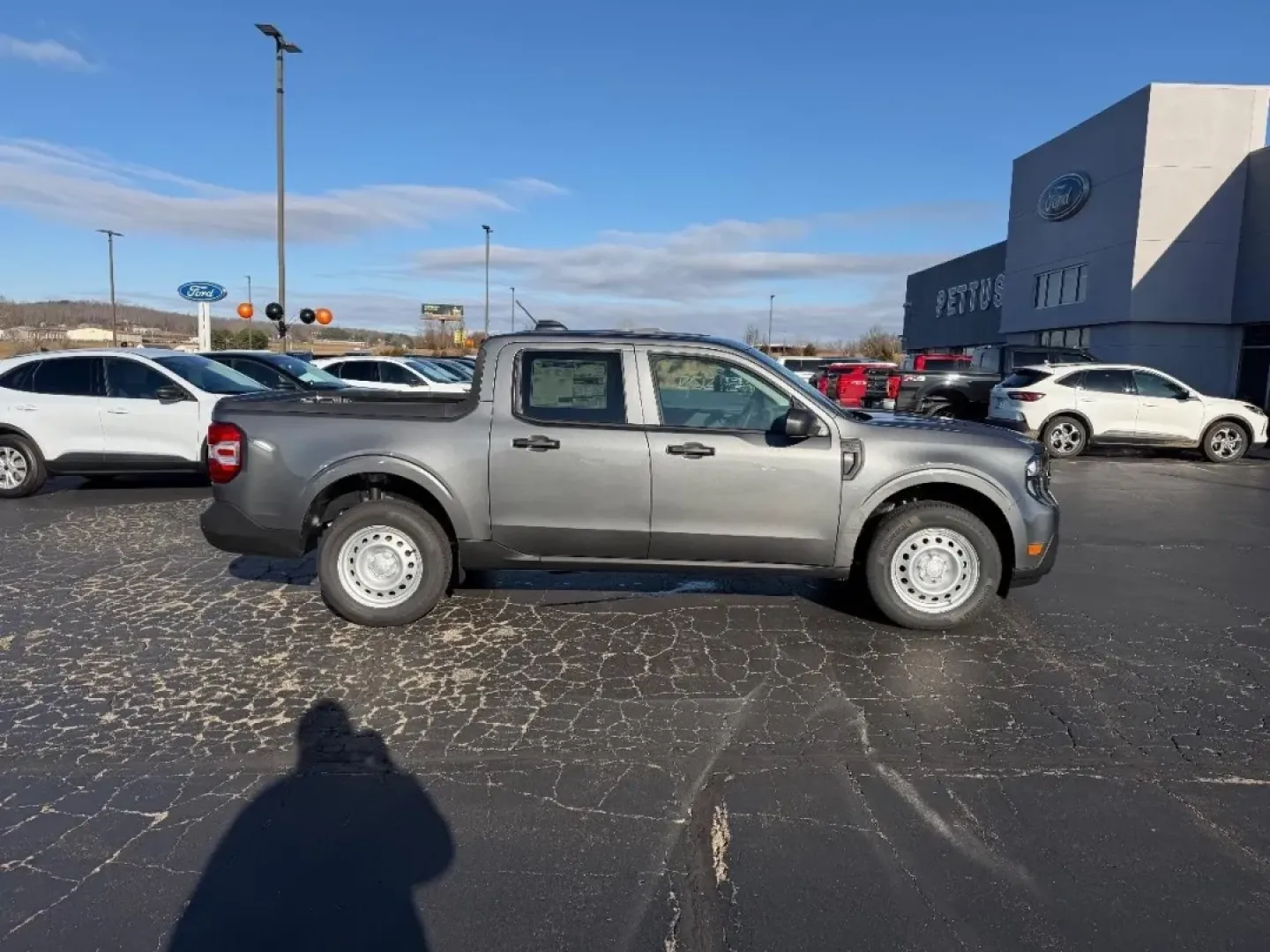 2026 /Black Onyx/Dark Slate Cloth Ford Maverick XL (3FTTW8BA0TR) with an 2.0L engine, CVT transmission, located at 141 Commercial Dr, Fredericktown, MO, 63645, (573) 783-6432, 37.570087, -90.320648 - **Unleash Your Adventures with the 2026 Ford Maverick XL at Pettus Ford Fredericktown!**<br /> <br /> If you're seeking a vehicle that seamlessly blends daily utility with weekend adventure, look no further than the 2026 Ford Maverick XL. Perfect for weekend excursions or daily commutes, this versat - Photo#1