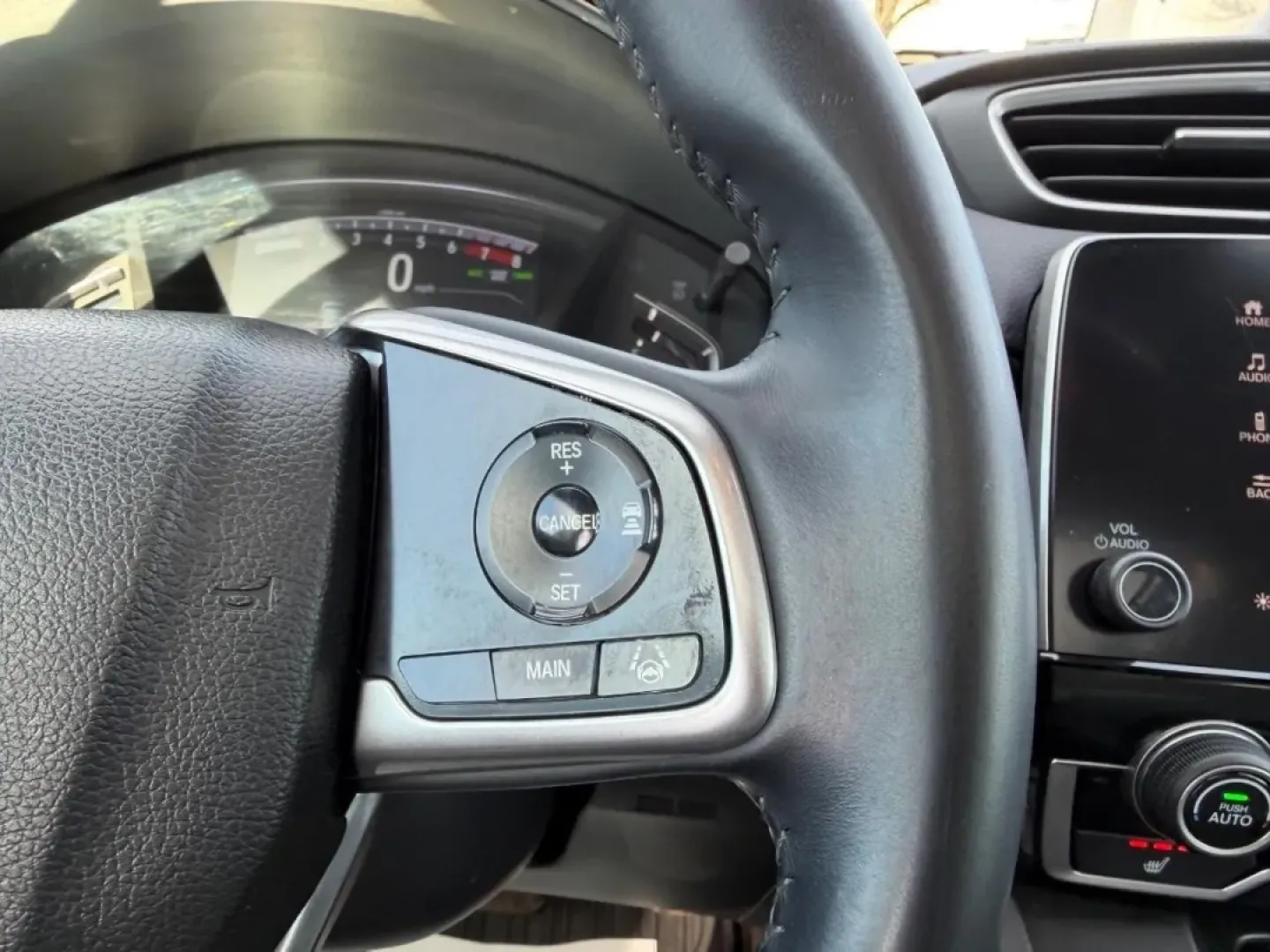 2017 /Gray Leather Honda CR-V EX-L (2HKRW2H84HH) with an 1.5L I-4 16-Valve DOHC engine, Automatic transmission, located at 970 Woodlawn Dr., Farmington, MO, 63640, (573) 431-7800, 37.825642, -90.468674 - **Experience Adventure Every Day with the 2017 Honda CR-V EX-L at Pettus CDJR Farmington!**<br /> <br /> If you're searching for a versatile SUV that perfectly balances style, comfort, and performance, look no further than the 2017 Honda CR-V EX-L, available now at Pettus CDJR Farmington. Whether yo - Photo#14