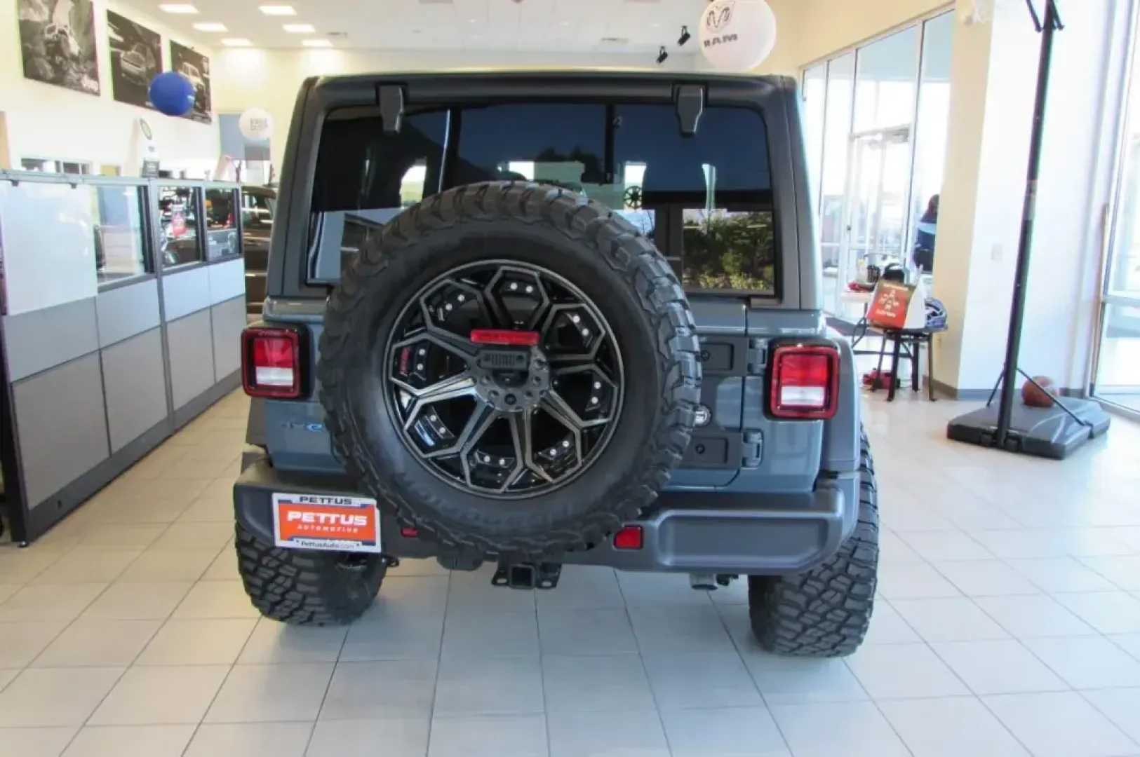 2024 Jeep Wrangler Willys 4xe (1C4RJXN61RW) with an Other engine, Automatic transmission, located at 12830 Highway 21, De Soto, MO, 63020, (636) 337-7777, 38.153099, -90.573624 - ### Explore Boundless Adventures with the 2024 Jeep Wrangler Willys 4xe at Pettus CDJR DeSoto<br /> <br /> Are you ready to take your next adventure to new heights? The 2024 Jeep Wrangler Willys 4xe is not just an SUV; it's a lifestyle vehicle designed for those who crave exploration, whether it's t - Photo#5