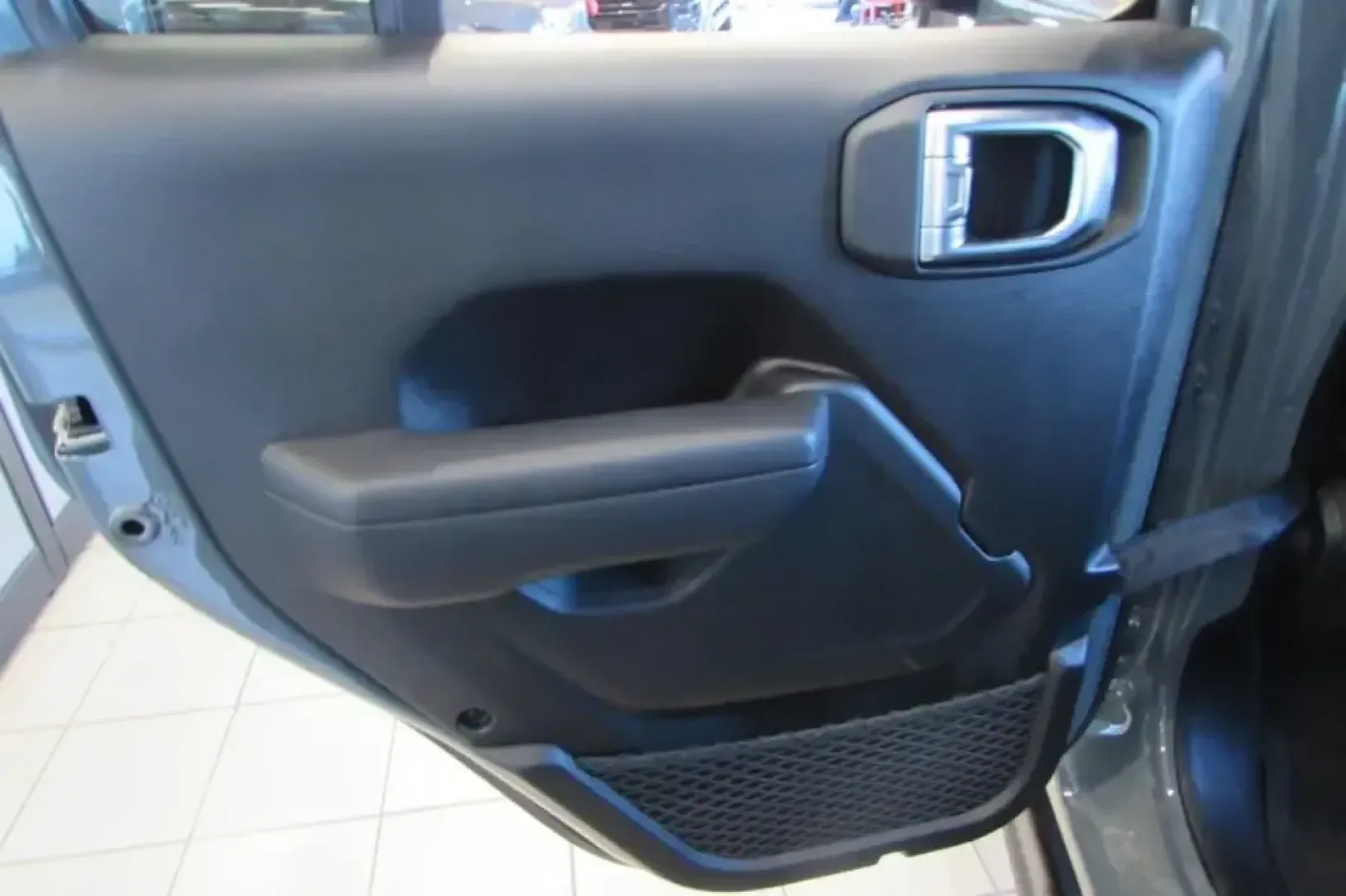 2024 /Black Jeep Wrangler Willys 4xe (1C4RJXN61RW) with an 2.0L L4 DOHC 16V HYBRID engine, Automatic transmission, located at 12830 Highway 21, De Soto, MO, 63020, (636) 337-7777, 38.153099, -90.573624 - ### Explore Boundless Adventures with the 2024 Jeep Wrangler Willys 4xe at Pettus CDJR DeSoto<br /> <br /> Are you ready to take your next adventure to new heights? The 2024 Jeep Wrangler Willys 4xe is not just an SUV; it's a lifestyle vehicle designed for those who crave exploration, whether it's t - Photo#25