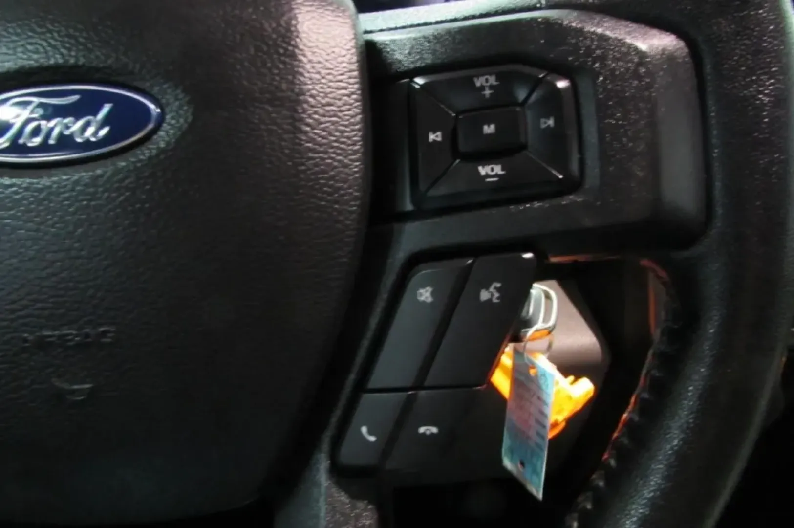 2020 /Medium Earth Gray Cloth Ford F-150 XLT (1FTEW1E55LK) with an Other engine, located at 12836 Highway 21, De Soto, MO, 63020, (636) 337-7777, 38.151867, -90.575615 - Discover the ultimate blend of power, versatility, and comfort with the 2020 Ford F-150, available now at Pettus Ford De Soto. Whether you're navigating the daily grind or embarking on weekend adventures, this truck is designed to elevate your lifestyle. With robust capabilities and a spacious inter - Photo#18