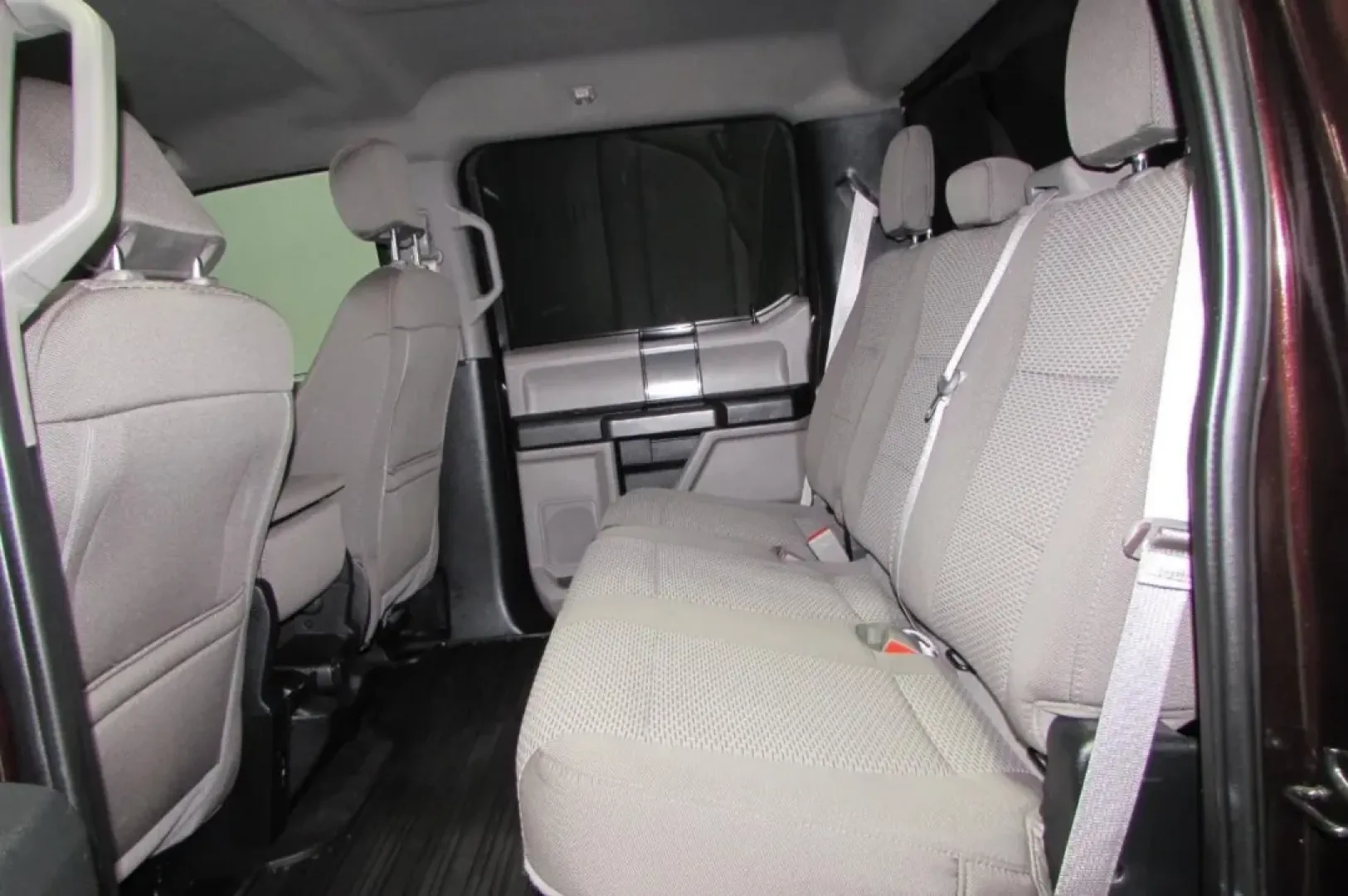 2020 /Medium Earth Gray Cloth Ford F-150 XLT (1FTEW1E55LK) with an Other engine, located at 12836 Highway 21, De Soto, MO, 63020, (636) 337-7777, 38.151867, -90.575615 - Discover the ultimate blend of power, versatility, and comfort with the 2020 Ford F-150, available now at Pettus Ford De Soto. Whether you're navigating the daily grind or embarking on weekend adventures, this truck is designed to elevate your lifestyle. With robust capabilities and a spacious inter - Photo#28