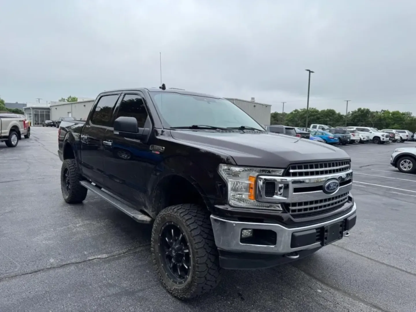 2020 /Medium Earth Gray Cloth Ford F-150 XLT (1FTEW1E55LK) with an Other engine, located at 12836 Highway 21, De Soto, MO, 63020, (636) 337-7777, 38.151867, -90.575615 - Discover the ultimate blend of power, versatility, and comfort with the 2020 Ford F-150, available now at Pettus Ford De Soto. Whether you're navigating the daily grind or embarking on weekend adventures, this truck is designed to elevate your lifestyle. With robust capabilities and a spacious inter - Photo#29