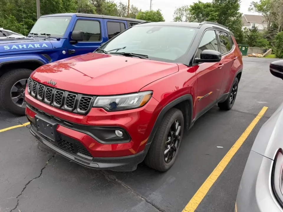 photo of 2024 Jeep Compass Latitude