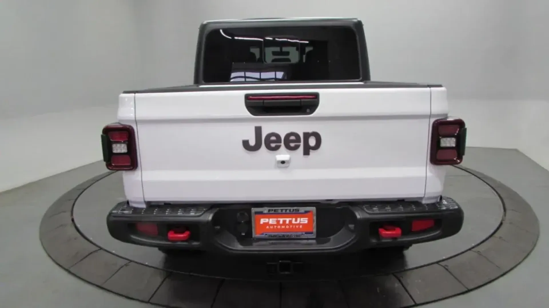 2023 /Black Leather Jeep Gladiator Rubicon (1C6JJTBG3PL) with an Other engine, located at 12830 Highway 21, De Soto, MO, 63020, (636) 337-7777, 38.153099, -90.573624 - **Adventure Awaits with the 2023 Jeep Gladiator Rubicon at Pettus CDJR DeSoto!**<br /> <br /> Are you ready to elevate your outdoor adventures and daily commutes? The 2023 Jeep Gladiator Rubicon is not just a truck; it's a lifestyle vehicle crafted to tackle rugged terrains and navigate city streets - Photo#5