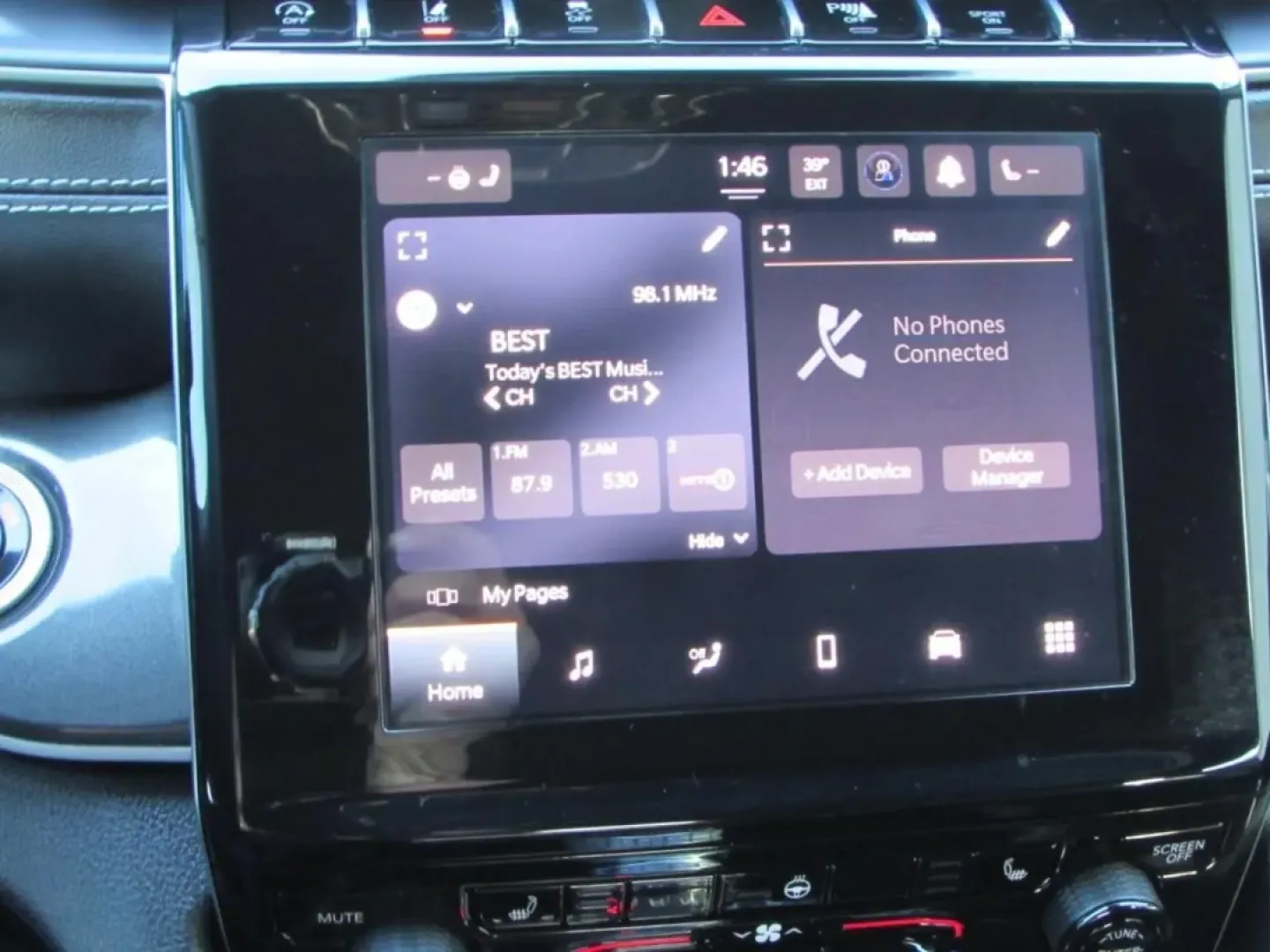 2023 /Black Jeep Grand Cherokee Altitude (1C4RJHAGXPC) with an 3.6L V6 DOHC 24V engine, 8A transmission, located at 12830 Highway 21, De Soto, MO, 63020, (636) 337-7777, 38.153099, -90.573624 - **Experience Adventure in Style: 2023 Jeep Grand Cherokee at Pettus CDJR DeSoto**<br /> <br /> Are you ready to elevate your lifestyle with the perfect blend of adventure and comfort? The 2023 Jeep Grand Cherokee is your gateway to unforgettable weekend getaways and daily adventures. Whether you're - Photo#20