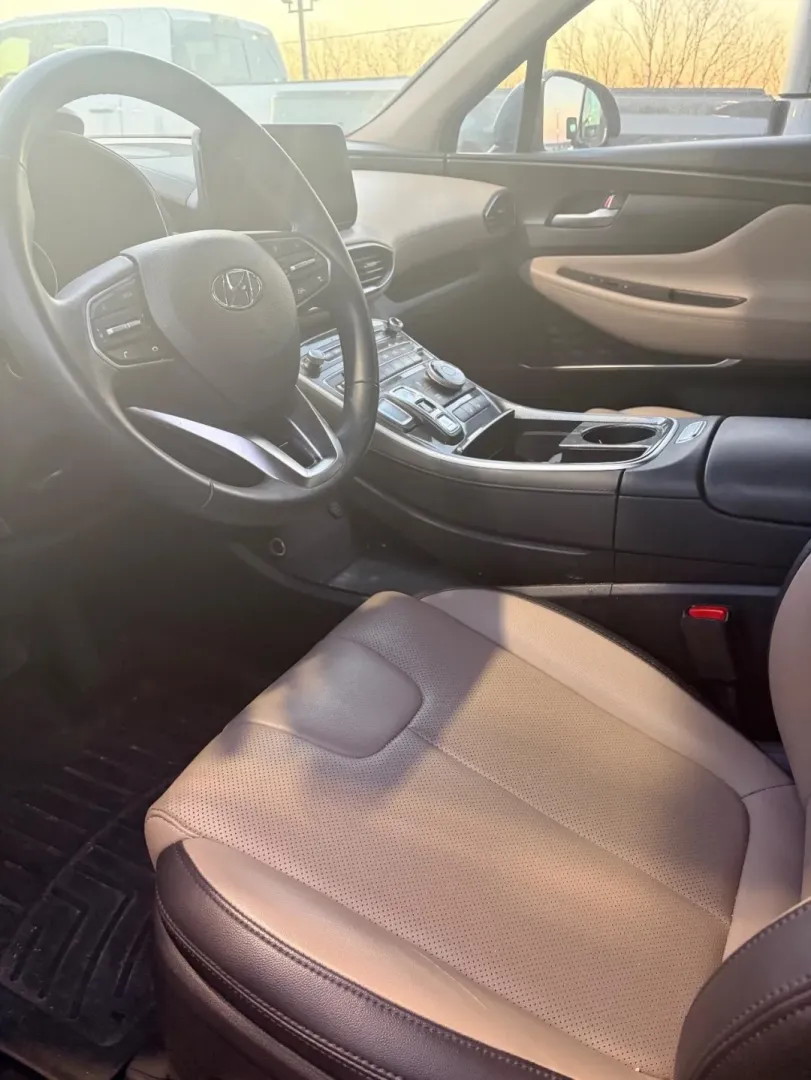 2023 /Beige Hyundai Santa Fe SEL (5NMS3DAJXPH) with an Other engine, Automatic transmission, located at 12830 Highway 21, De Soto, MO, 63020, (636) 337-7777, 38.153099, -90.573624 - **Adventure Awaits: Explore the 2023 Hyundai Santa Fe at Pettus CDJR DeSoto!**<br /> <br /> Are you ready to rev up your lifestyle? Whether you're planning a weekend getaway or tackling daily commutes, the 2023 Hyundai Santa Fe is your perfect companion for every journey. With its spacious interior - Photo#6