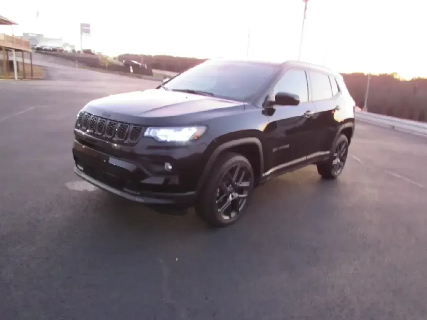 2026 /Black Jeep Compass Latitude (3C4NJDBNXTT) with an 2.0L L4 DOHC 16V TURBO engine, located at 12830 Highway 21, De Soto, MO, 63020, (636) 337-7777, 38.153099, -90.573624 - **Adventure Awaits with the 2026 Jeep Compass at Pettus CDJR DeSoto!**<br /> <br /> Are you ready to elevate your outdoor adventures or daily commutes? The 2026 Jeep Compass, available now at Pettus CDJR DeSoto, is designed for those who crave versatility, comfort, and style. With its robust four-wh - Photo#2