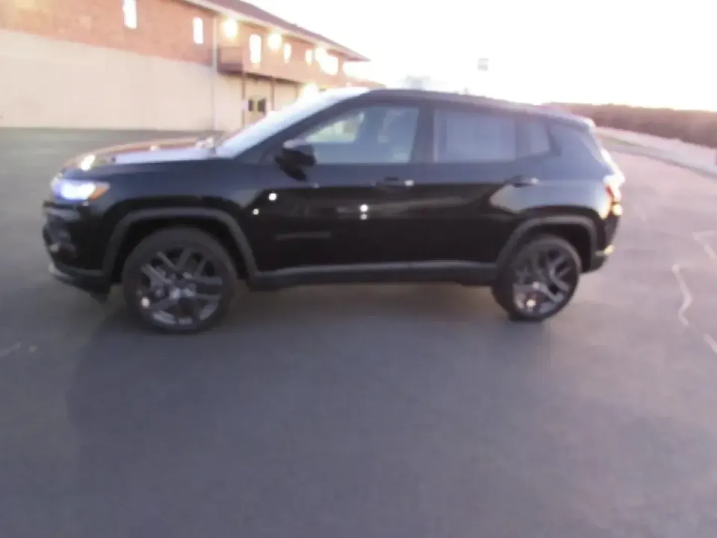 2026 /Black Jeep Compass Latitude (3C4NJDBNXTT) with an 2.0L L4 DOHC 16V TURBO engine, located at 12830 Highway 21, De Soto, MO, 63020, (636) 337-7777, 38.153099, -90.573624 - **Adventure Awaits with the 2026 Jeep Compass at Pettus CDJR DeSoto!**<br /> <br /> Are you ready to elevate your outdoor adventures or daily commutes? The 2026 Jeep Compass, available now at Pettus CDJR DeSoto, is designed for those who crave versatility, comfort, and style. With its robust four-wh - Photo#3