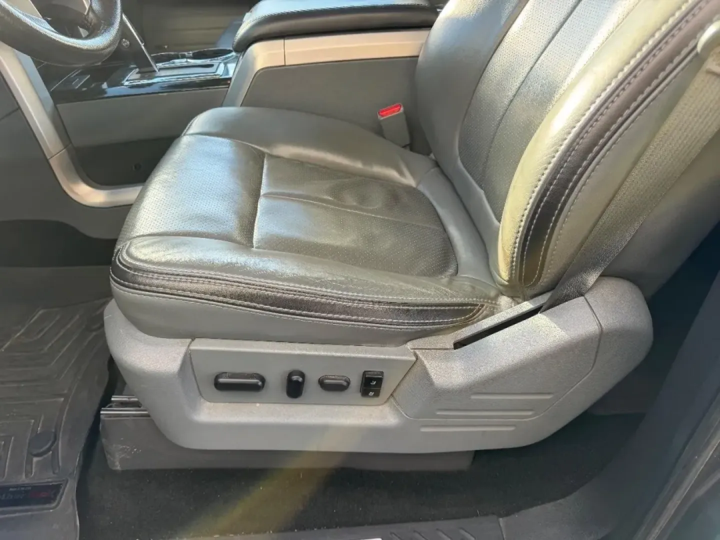 2012 /Steel Gray Leather Ford F-150 Platinum (1FTFW1ET1CF) with an 3.5L V6 engine, 6-Speed Automatic transmission, located at 141 Commercial Dr, Fredericktown, MO, 63645, (573) 783-6432, 37.570087, -90.320648 - **Unleash Adventure with the 2012 Ford F-150: Your Ideal Pickup for Every Journey!**<br /> <br /> If you're in the market for a reliable vehicle that matches your adventurous spirit and can tackle both daily commutes and weekend escapades, look no further than this 2012 Ford F-150 available at Pettu - Photo#19