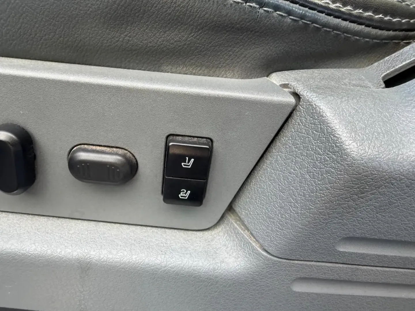 2012 /Steel Gray Leather Ford F-150 Platinum (1FTFW1ET1CF) with an 3.5L V6 engine, 6-Speed Automatic transmission, located at 141 Commercial Dr, Fredericktown, MO, 63645, (573) 783-6432, 37.570087, -90.320648 - **Unleash Adventure with the 2012 Ford F-150: Your Ideal Pickup for Every Journey!**<br /> <br /> If you're in the market for a reliable vehicle that matches your adventurous spirit and can tackle both daily commutes and weekend escapades, look no further than this 2012 Ford F-150 available at Pettu - Photo#20