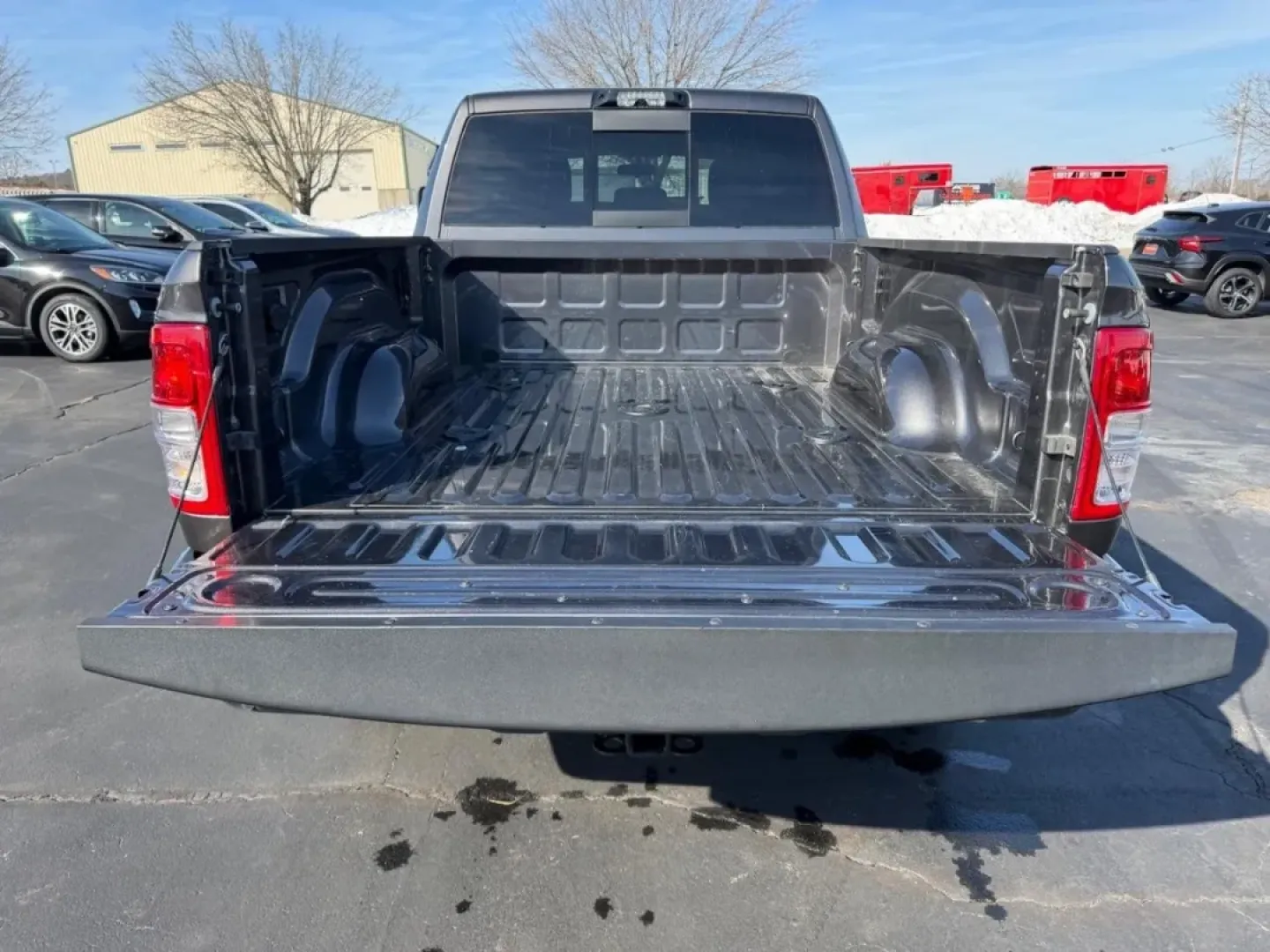 2023 /Diesel Gray/Black Cloth Ram 2500 Tradesman (3C6UR5CL5PG) with an Straight 6 Turbocharged Diesel engine, Automatic transmission, located at 970 Woodlawn Dr., Farmington, MO, 63640, (573) 431-7800, 37.825642, -90.468674 - **Explore the Adventure with the 2023 Ram 2500 Tradesman! Perfect for Your Next Journey!**<br /> <br /> Are you ready to elevate your adventures and tackle your day-to-day tasks with power and confidence? The 2023 Ram 2500 Tradesman offers an unbeatable blend of rugged capability and modern technolo - Photo#4