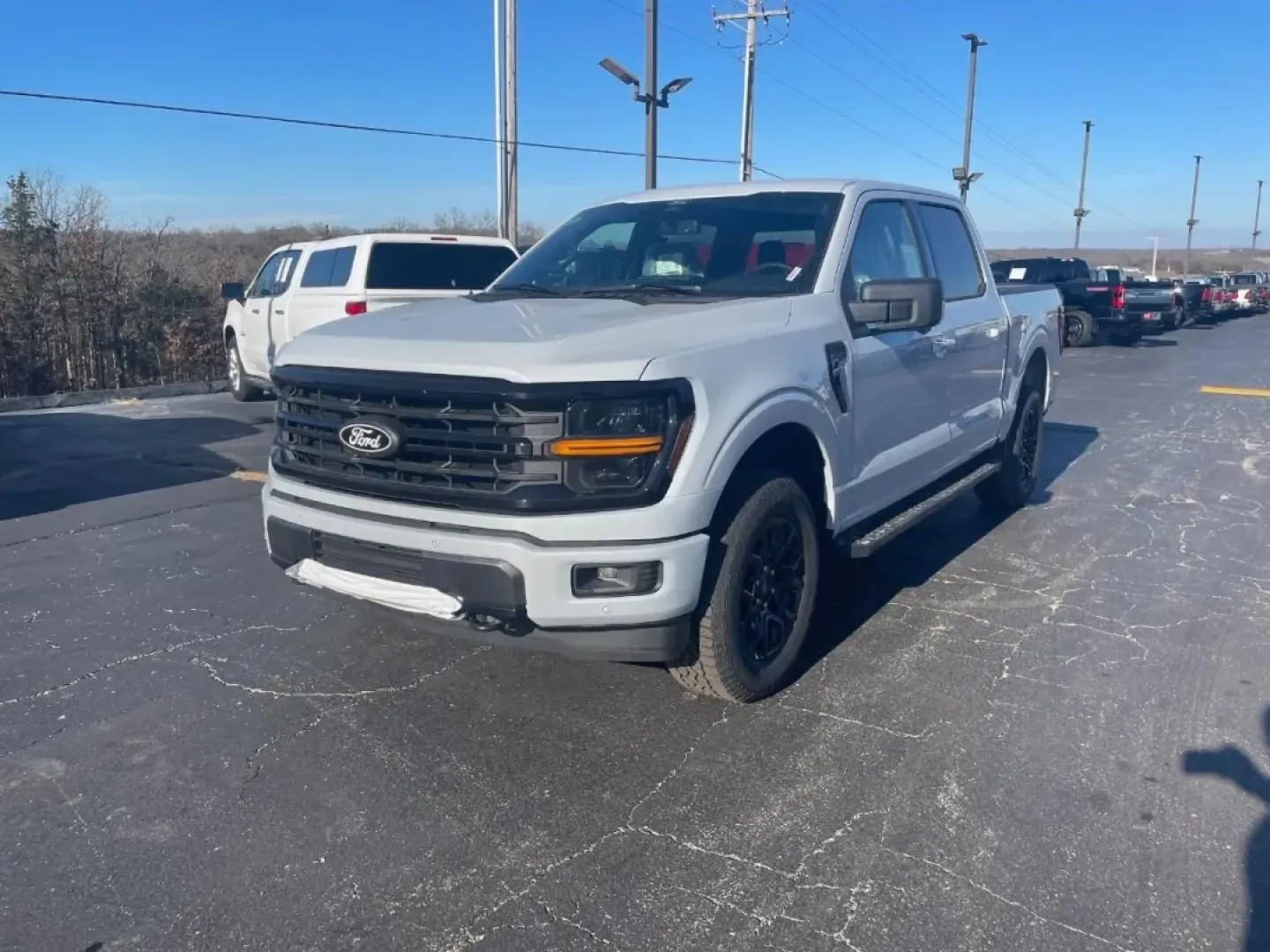 2025 /Black Ford F-150 XLT (1FTFW3L5XSF) with an 5.0L engine, located at 12836 Highway 21, De Soto, MO, 63020, (636) 337-7777, 38.151867, -90.575615 - **Unleash Your Adventurous Spirit with the 2025 Ford F-150 XLT at Pettus Ford De Soto!**<br /> <br /> Are you ready to elevate your lifestyle? Whether you're a weekend warrior, a busy professional, or a growing family in need of a reliable, spacious vehicle, the 2025 Ford F-150 XLT is the perfect ma - Photo#0