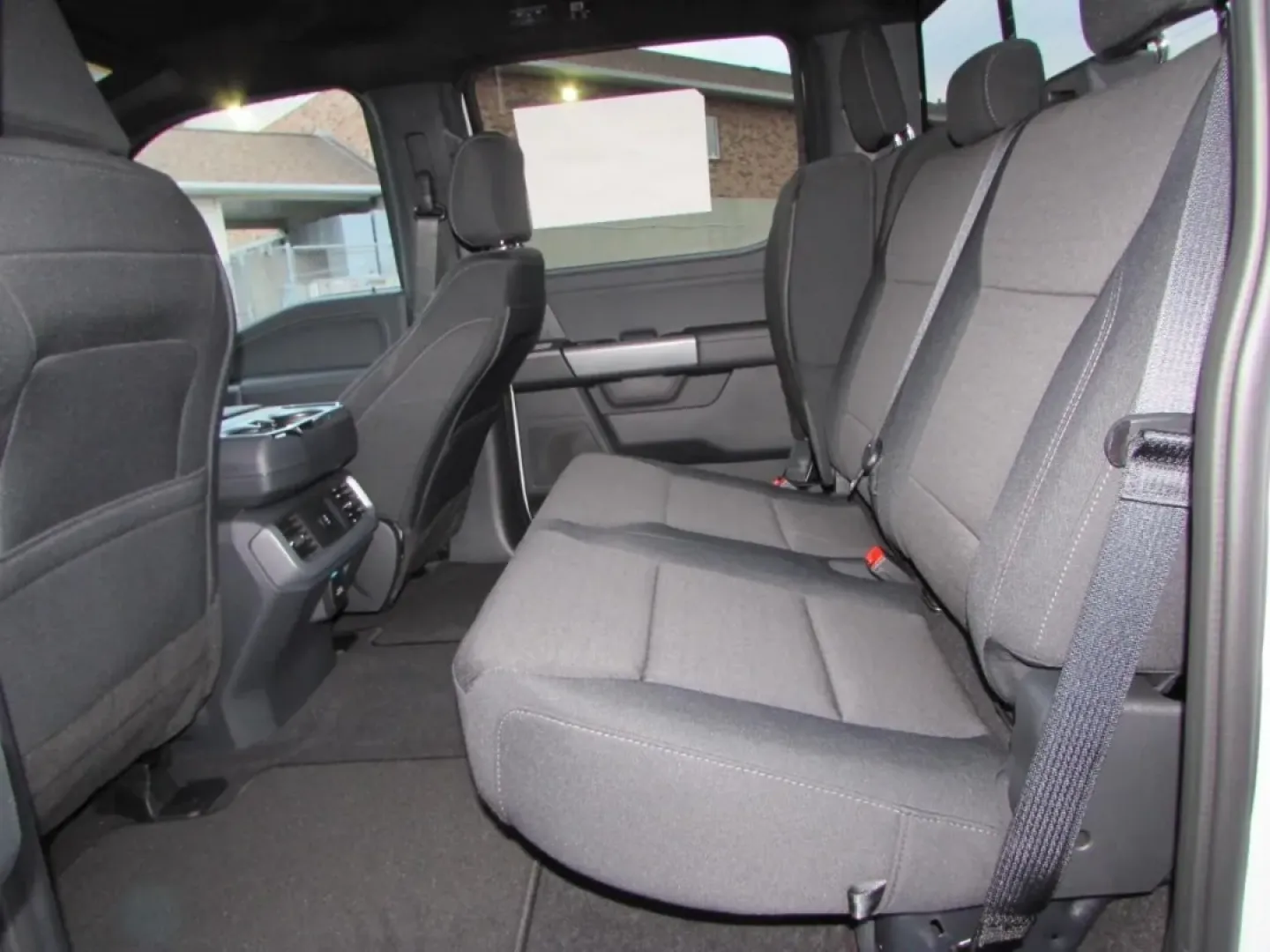 2025 /Black Ford F-150 XLT (1FTFW3L5XSF) with an 5.0L engine, located at 12836 Highway 21, De Soto, MO, 63020, (636) 337-7777, 38.151867, -90.575615 - **Unleash Your Adventurous Spirit with the 2025 Ford F-150 XLT at Pettus Ford De Soto!**<br /> <br /> Are you ready to elevate your lifestyle? Whether you're a weekend warrior, a busy professional, or a growing family in need of a reliable, spacious vehicle, the 2025 Ford F-150 XLT is the perfect ma - Photo#28