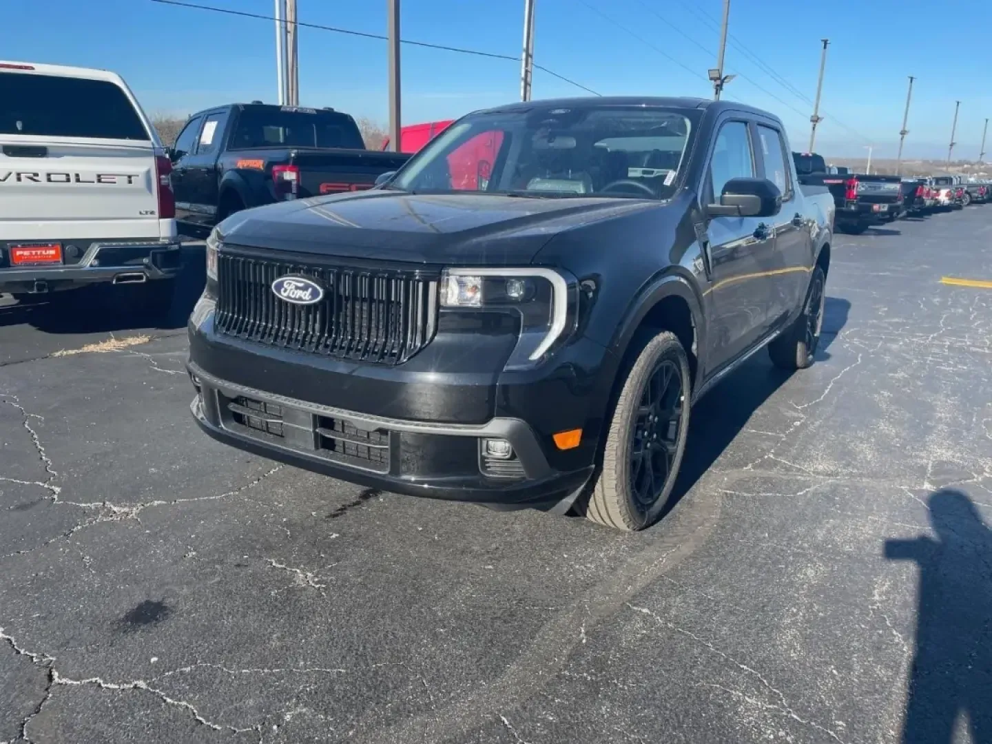2026 /Black Onyx Ford Maverick Lobo Standard (3FTCW8TA9TR) with an 2.0L EcoBoost engine, Automatic transmission, located at 12836 Highway 21, De Soto, MO, 63020, (636) 337-7777, 38.151867, -90.575615 - ### Discover the Adventure-Ready 2026 Ford Maverick Lobo Standard<br /> <br /> Are you ready to elevate your weekend getaways and daily commutes? Look no further than the stunning 2026 Ford Maverick Lobo Standard, now available at Pettus Ford De Soto. This versatile truck is designed for those who c - Photo#0
