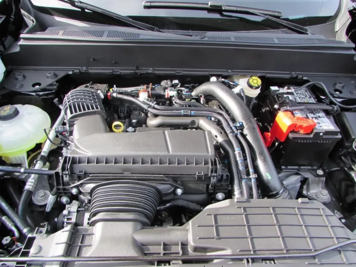 2026 /Black Onyx Ford Maverick Lobo Standard (3FTCW8TA9TR) with an 2.0L EcoBoost engine, Automatic transmission, located at 12836 Highway 21, De Soto, MO, 63020, (636) 337-7777, 38.151867, -90.575615 - ### Discover the Adventure-Ready 2026 Ford Maverick Lobo Standard<br /> <br /> Are you ready to elevate your weekend getaways and daily commutes? Look no further than the stunning 2026 Ford Maverick Lobo Standard, now available at Pettus Ford De Soto. This versatile truck is designed for those who c - Photo#8