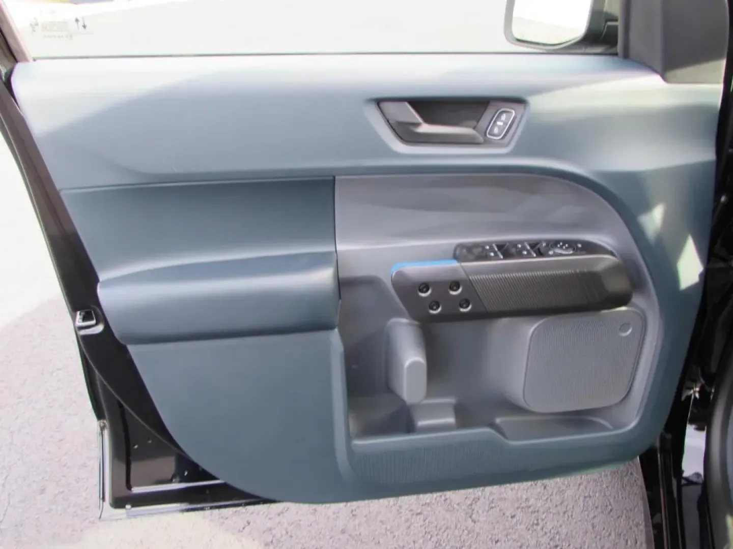 2026 /Black Onyx Ford Maverick Lobo Standard (3FTCW8TA9TR) with an 2.0L EcoBoost engine, Automatic transmission, located at 12836 Highway 21, De Soto, MO, 63020, (636) 337-7777, 38.151867, -90.575615 - ### Discover the Adventure-Ready 2026 Ford Maverick Lobo Standard<br /> <br /> Are you ready to elevate your weekend getaways and daily commutes? Look no further than the stunning 2026 Ford Maverick Lobo Standard, now available at Pettus Ford De Soto. This versatile truck is designed for those who c - Photo#12