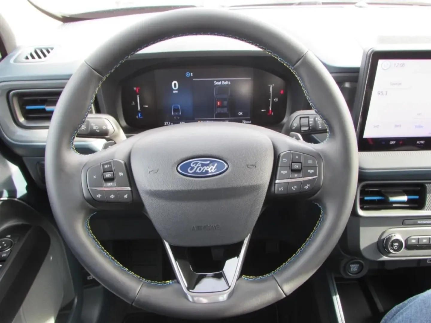 2026 /Black Onyx Ford Maverick Lobo Standard (3FTCW8TA9TR) with an 2.0L EcoBoost engine, Automatic transmission, located at 12836 Highway 21, De Soto, MO, 63020, (636) 337-7777, 38.151867, -90.575615 - ### Discover the Adventure-Ready 2026 Ford Maverick Lobo Standard<br /> <br /> Are you ready to elevate your weekend getaways and daily commutes? Look no further than the stunning 2026 Ford Maverick Lobo Standard, now available at Pettus Ford De Soto. This versatile truck is designed for those who c - Photo#16