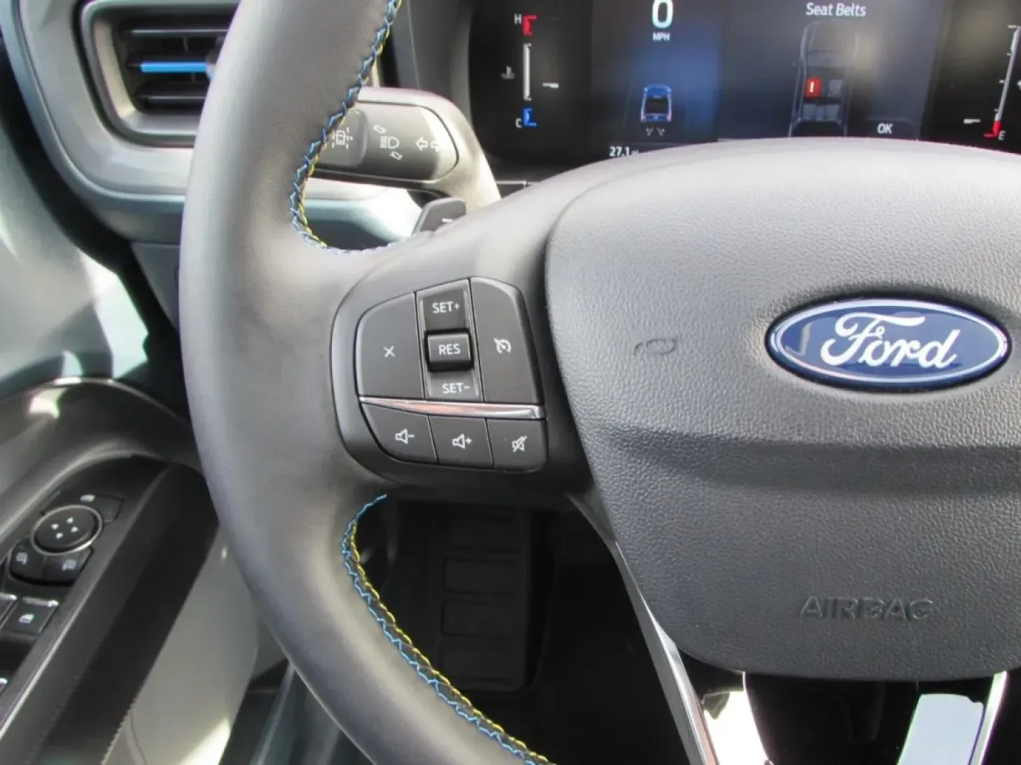 2026 /Black Onyx Ford Maverick Lobo Standard (3FTCW8TA9TR) with an 2.0L EcoBoost engine, Automatic transmission, located at 12836 Highway 21, De Soto, MO, 63020, (636) 337-7777, 38.151867, -90.575615 - ### Discover the Adventure-Ready 2026 Ford Maverick Lobo Standard<br /> <br /> Are you ready to elevate your weekend getaways and daily commutes? Look no further than the stunning 2026 Ford Maverick Lobo Standard, now available at Pettus Ford De Soto. This versatile truck is designed for those who c - Photo#17