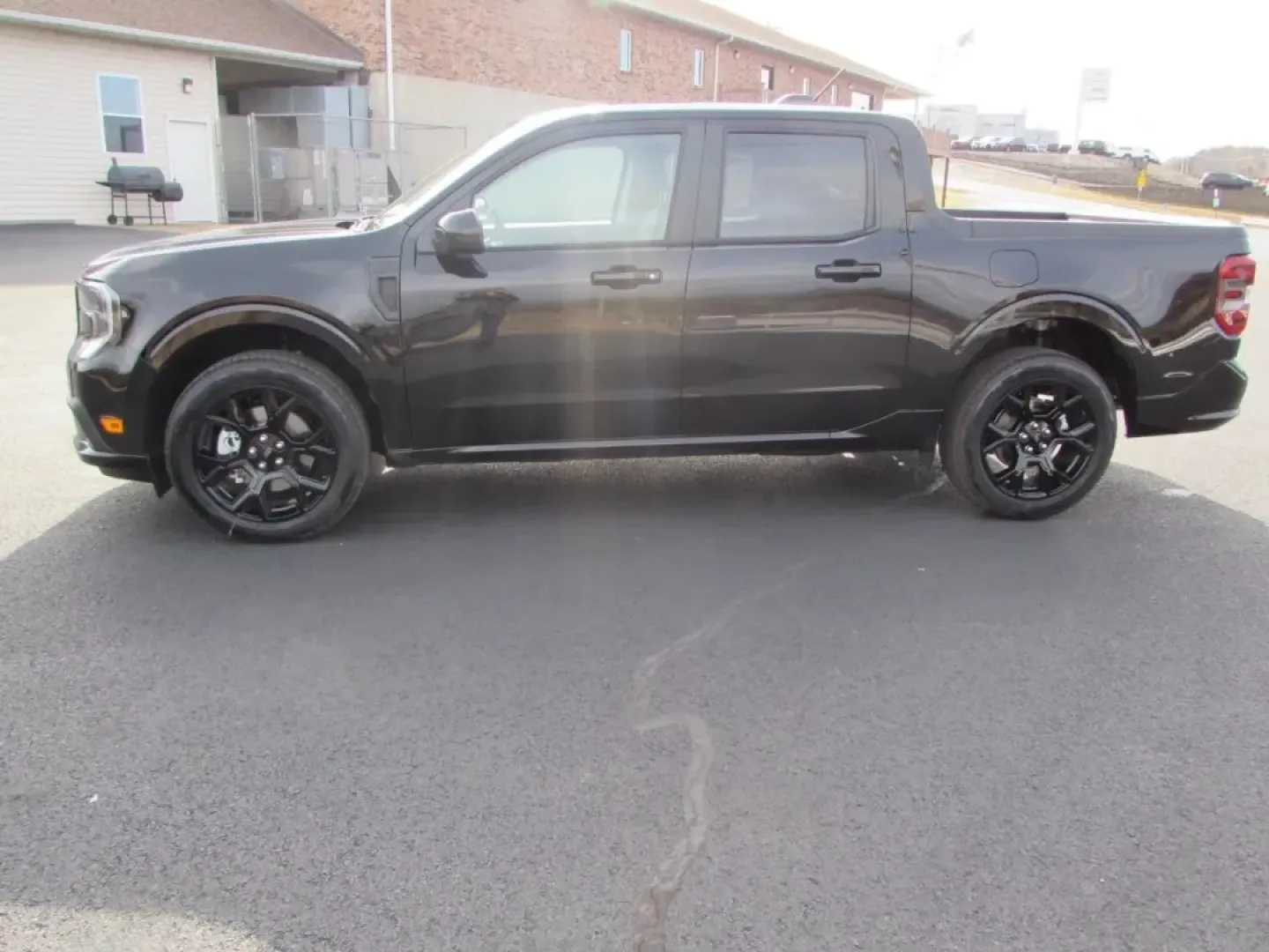 2026 /Black Onyx Ford Maverick Lobo Standard (3FTCW8TA9TR) with an 2.0L EcoBoost engine, Automatic transmission, located at 12836 Highway 21, De Soto, MO, 63020, (636) 337-7777, 38.151867, -90.575615 - ### Discover the Adventure-Ready 2026 Ford Maverick Lobo Standard<br /> <br /> Are you ready to elevate your weekend getaways and daily commutes? Look no further than the stunning 2026 Ford Maverick Lobo Standard, now available at Pettus Ford De Soto. This versatile truck is designed for those who c - Photo#3