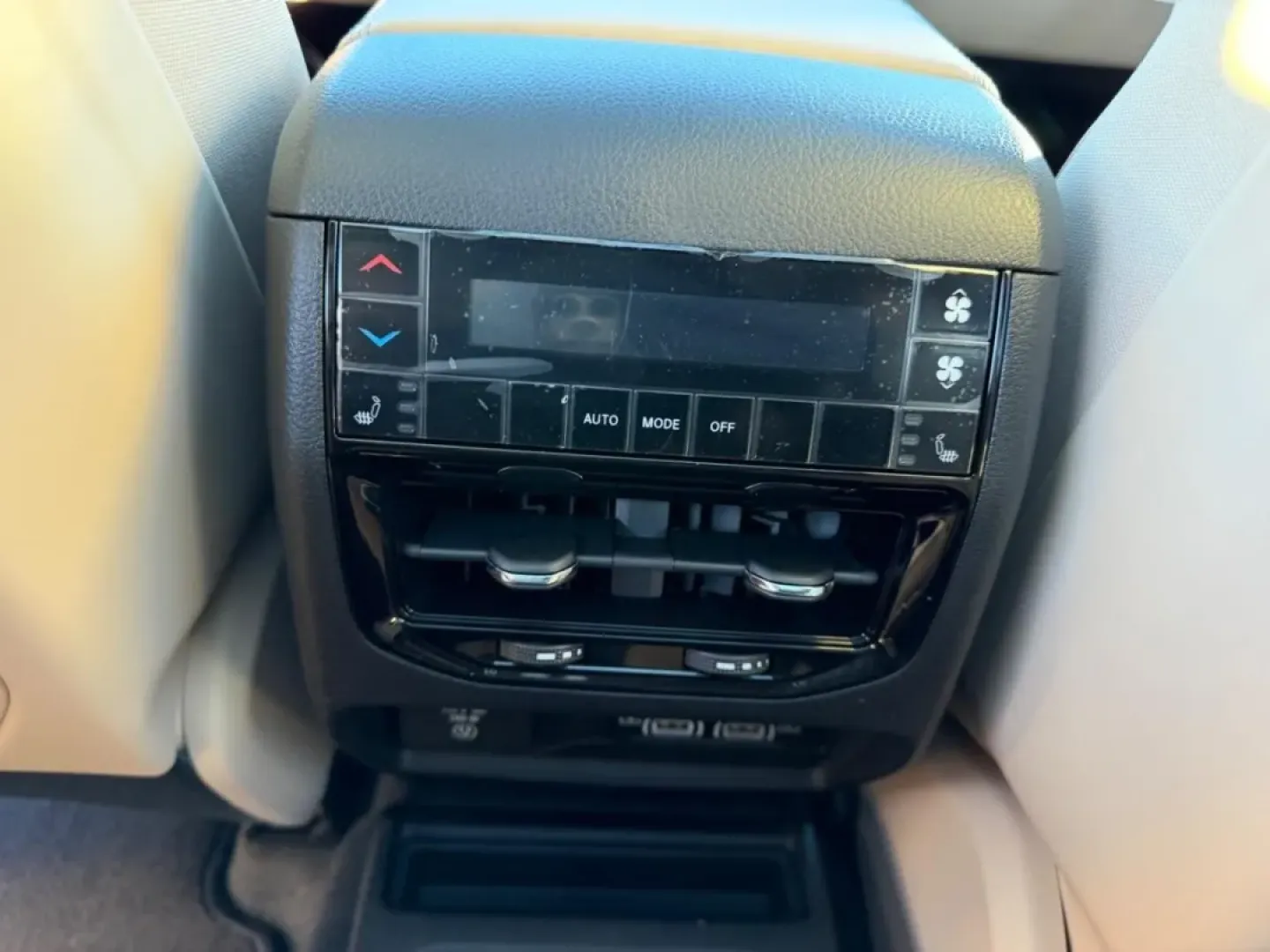 2025 /Wicker Beige/Black Leather Jeep Grand Cherokee Limited (1C4RJKBG5S8) with an 3.6L V6 24V VVT UPG I engine, 8A transmission, located at 970 Woodlawn Dr., Farmington, MO, 63640, (573) 431-7800, 37.825642, -90.468674 - **Unleash Adventure with the 2025 Jeep Grand Cherokee Limited Your Ideal SUV for Every Journey!**<br /> <br /> Are you ready to elevate your lifestyle with a vehicle that can tackle both family outings and weekend adventures? Look no further than the stunning 2025 Jeep Grand Cherokee Limited, avail - Photo#12