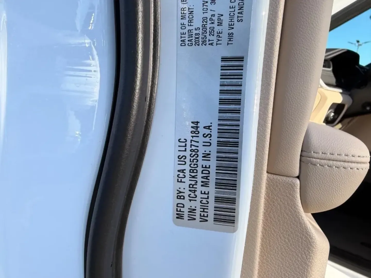2025 /Wicker Beige/Black Leather Jeep Grand Cherokee Limited (1C4RJKBG5S8) with an 3.6L V6 24V VVT UPG I engine, 8A transmission, located at 970 Woodlawn Dr., Farmington, MO, 63640, (573) 431-7800, 37.825642, -90.468674 - **Unleash Adventure with the 2025 Jeep Grand Cherokee Limited Your Ideal SUV for Every Journey!**<br /> <br /> Are you ready to elevate your lifestyle with a vehicle that can tackle both family outings and weekend adventures? Look no further than the stunning 2025 Jeep Grand Cherokee Limited, avail - Photo#26