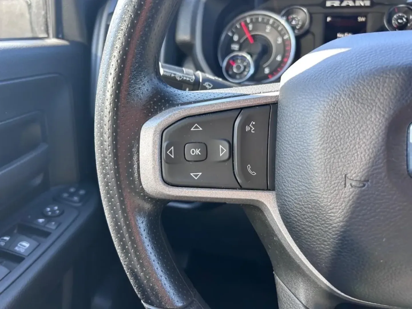 2024 /Diesel Gray/Black Cloth Ram 3500 Tradesman (3C63RRGL2RG) with an Straight 6 Turbocharged Diesel engine, located at 970 Woodlawn Dr., Farmington, MO, 63640, (573) 431-7800, 37.825642, -90.468674 - **Elevate Your Adventures with the 2024 Ram 3500 Tradesman at Pettus CDJR Farmington!**<br /> <br /> If you're looking for a vehicle that can keep up with your adventurous lifestyle, look no further than the stunning 2024 Ram 3500 Tradesman. Whether you're hauling equipment for work, embarking on a - Photo#11