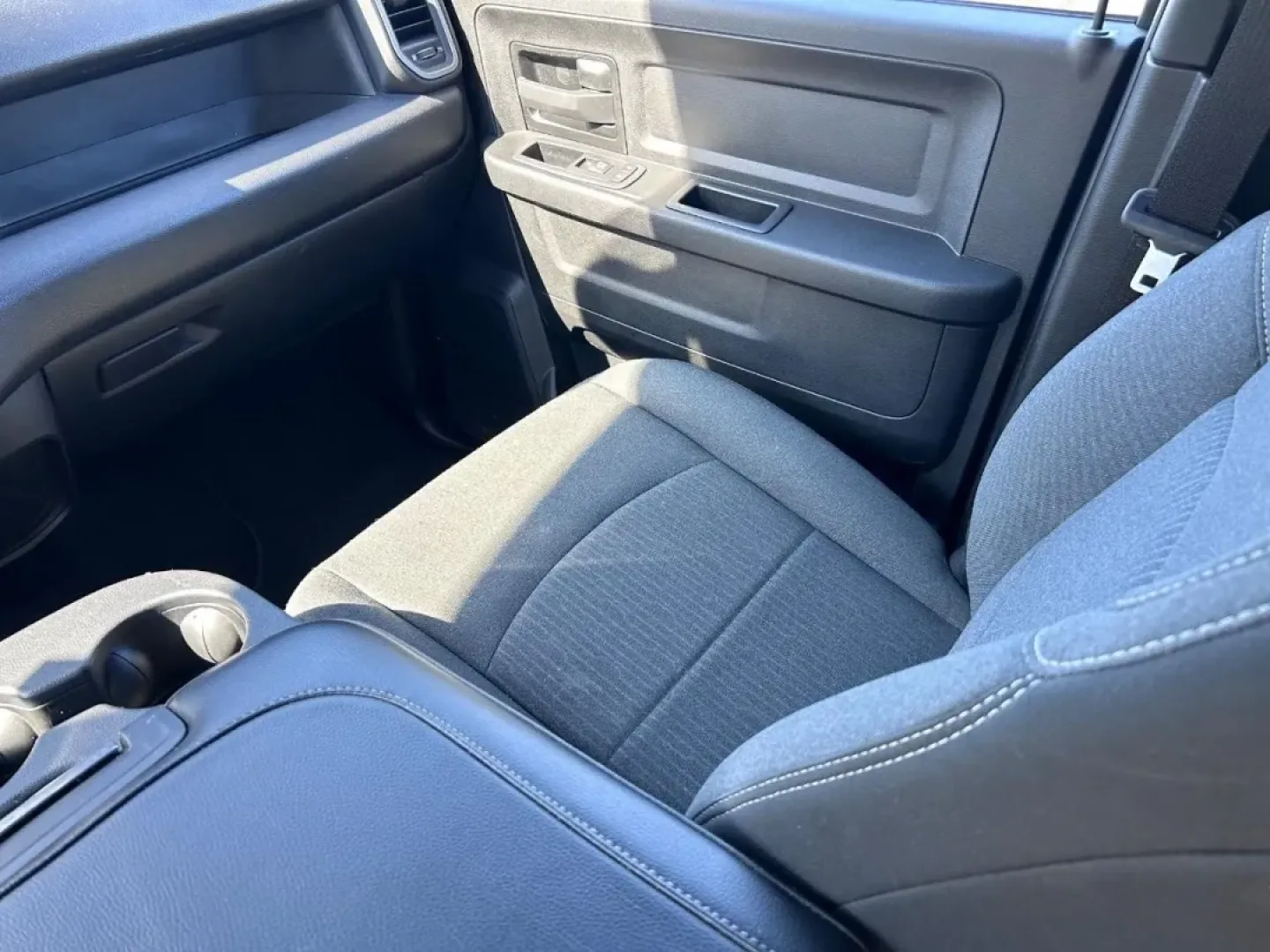 2024 /Diesel Gray/Black Cloth Ram 3500 Tradesman (3C63RRGL2RG) with an Straight 6 Turbocharged Diesel engine, located at 970 Woodlawn Dr., Farmington, MO, 63640, (573) 431-7800, 37.825642, -90.468674 - **Elevate Your Adventures with the 2024 Ram 3500 Tradesman at Pettus CDJR Farmington!**<br /> <br /> If you're looking for a vehicle that can keep up with your adventurous lifestyle, look no further than the stunning 2024 Ram 3500 Tradesman. Whether you're hauling equipment for work, embarking on a - Photo#15