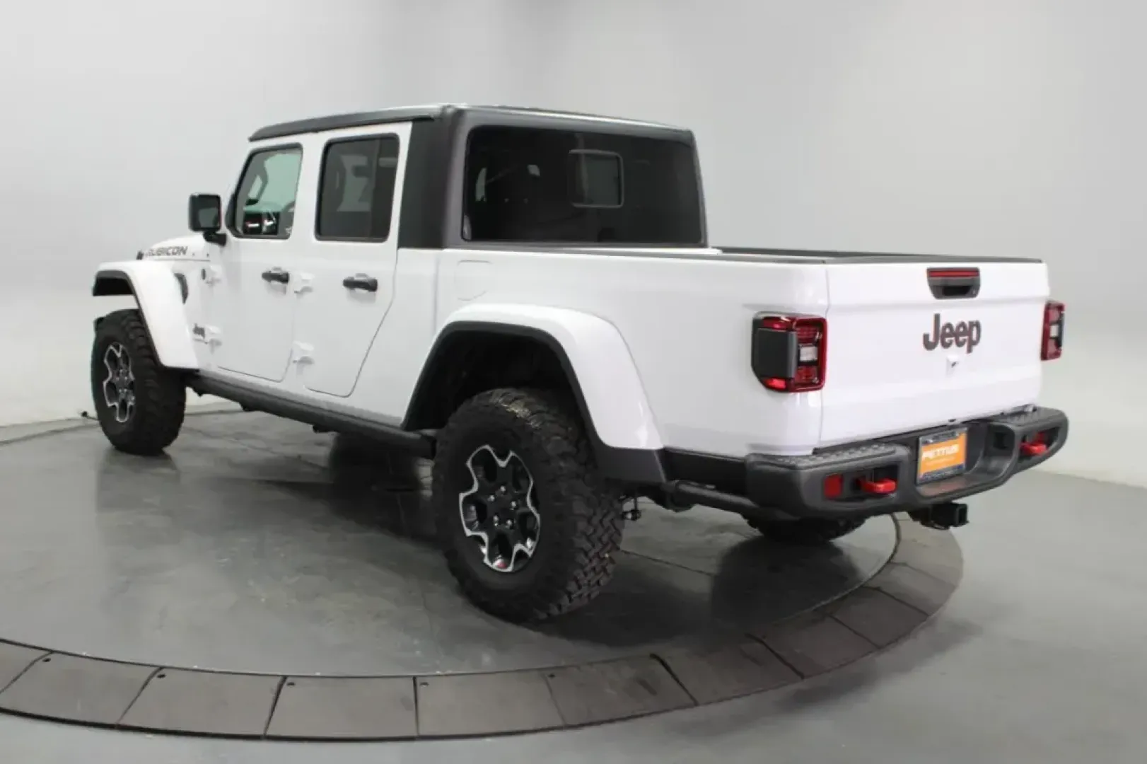 2023 Jeep Gladiator Rubicon (1C6JJTBG7PL) with an Other engine, located at 12830 Highway 21, De Soto, MO, 63020, (636) 337-7777, 38.153099, -90.573624 - **Adventure Awaits with the 2023 Jeep Gladiator Rubicon Perfect for the Bold and the Brave!**<br /> <br /> Are you ready to elevate your outdoor adventures and weekend getaways? Imagine cruising through the rugged terrain of Missouri's state parks or driving down the scenic highways while turning h - Photo#3