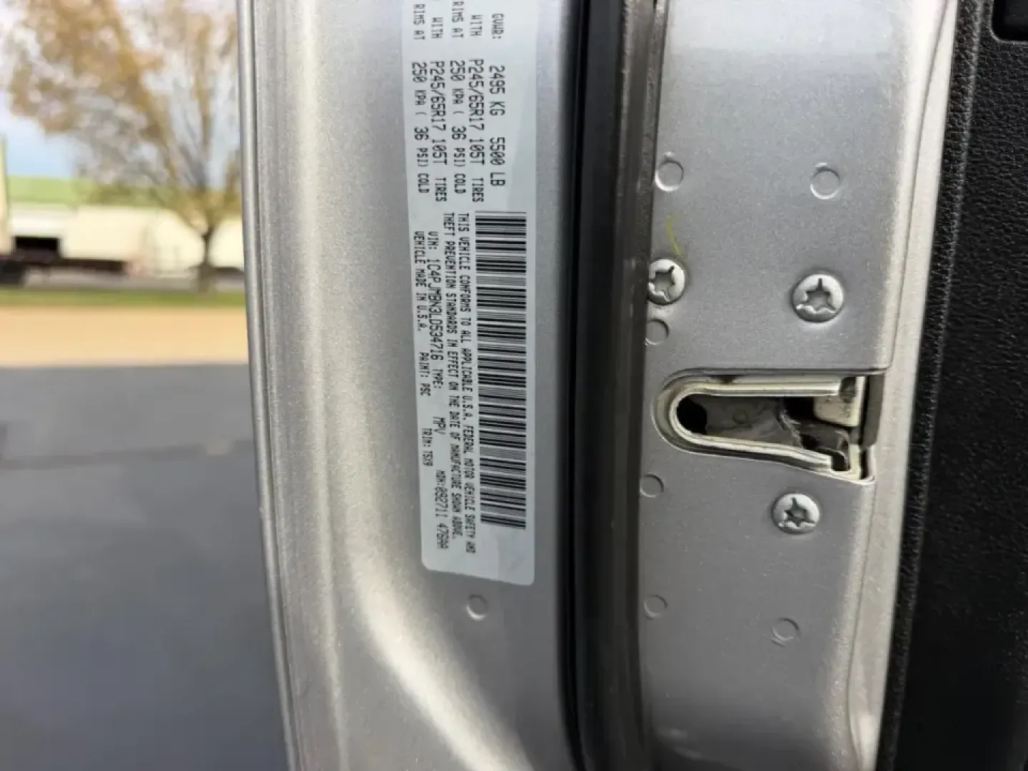 2020 /Black Leather Trimmed Jeep Cherokee Trailhawk (1C4PJMBN3LD) with an 2.0L engine, Automatic transmission, located at 970 Woodlawn Dr., Farmington, MO, 63640, (573) 431-7800, 37.825642, -90.468674 - Weekend trail runs, winter-weather school drop-offs, and road trips down Highway 67 feel a lot easier when your SUV is built to handle the plan-and the unexpected detour. This 2020 Jeep Cherokee Trailhawk is the kind of do-it-all crossover that fits real life in Farmington, MO: confident in the rain - Photo#24