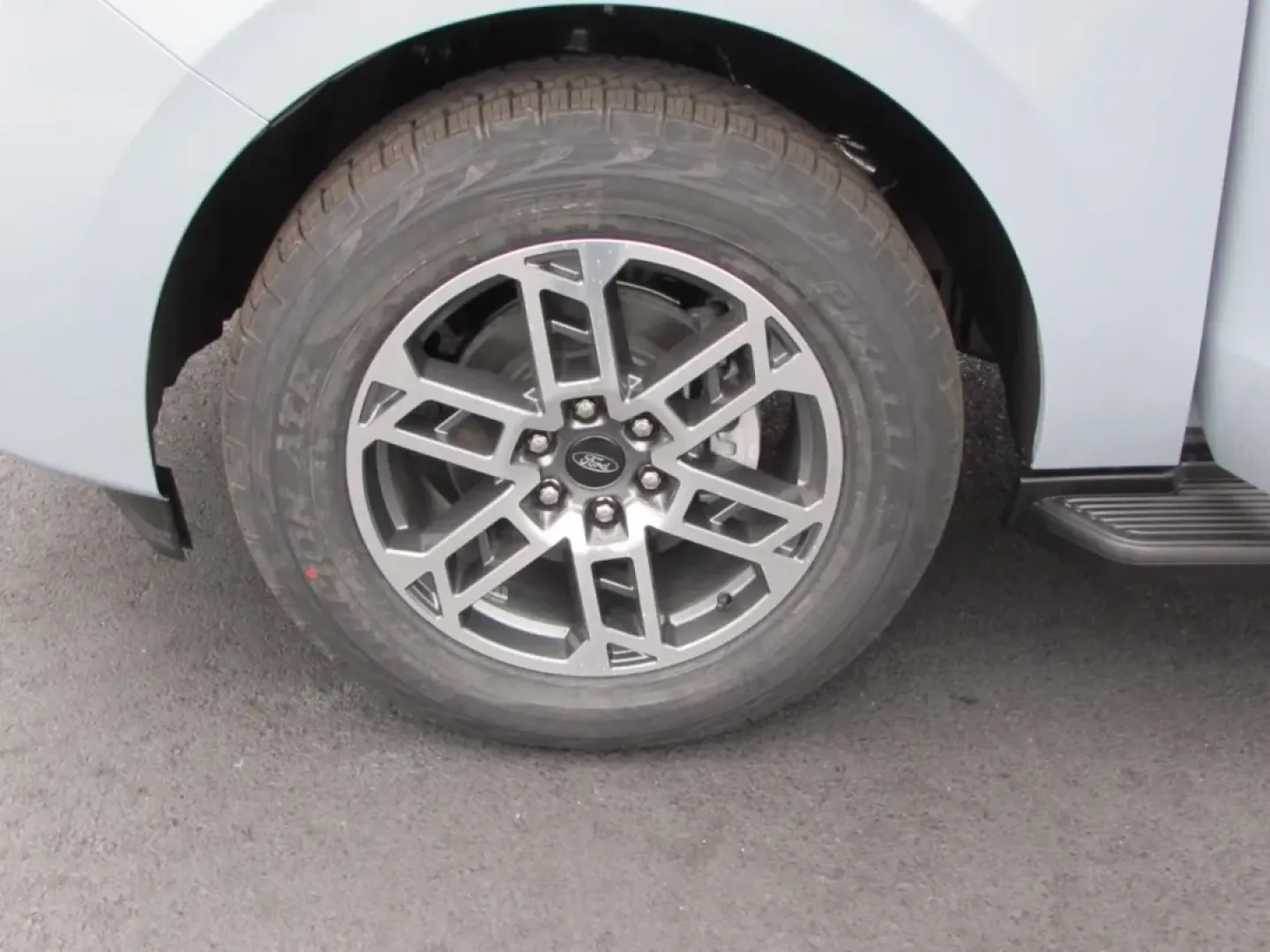 2026 /Space Gray Ford Expedition Active (1FMJU1J88TE) with an 3.5L EcoBoost V6 engine, Automatic transmission, located at 12836 Highway 21, De Soto, MO, 63020, (636) 337-7777, 38.151867, -90.575615 - Are you ready to elevate your family adventures with a vehicle that combines luxury, capability, and innovation? Look no further than the 2026 Ford Expedition Active, available now at Pettus Ford De Soto. This stunning SUV, with only 11 miles on the odometer, is perfect for growing families, outdoor - Photo#9