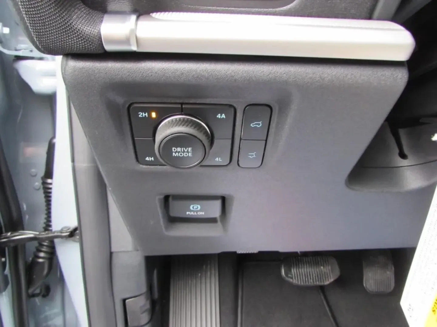 2026 /Space Gray Ford Expedition Active (1FMJU1J88TE) with an 3.5L EcoBoost V6 engine, Automatic transmission, located at 12836 Highway 21, De Soto, MO, 63020, (636) 337-7777, 38.151867, -90.575615 - Are you ready to elevate your family adventures with a vehicle that combines luxury, capability, and innovation? Look no further than the 2026 Ford Expedition Active, available now at Pettus Ford De Soto. This stunning SUV, with only 11 miles on the odometer, is perfect for growing families, outdoor - Photo#12